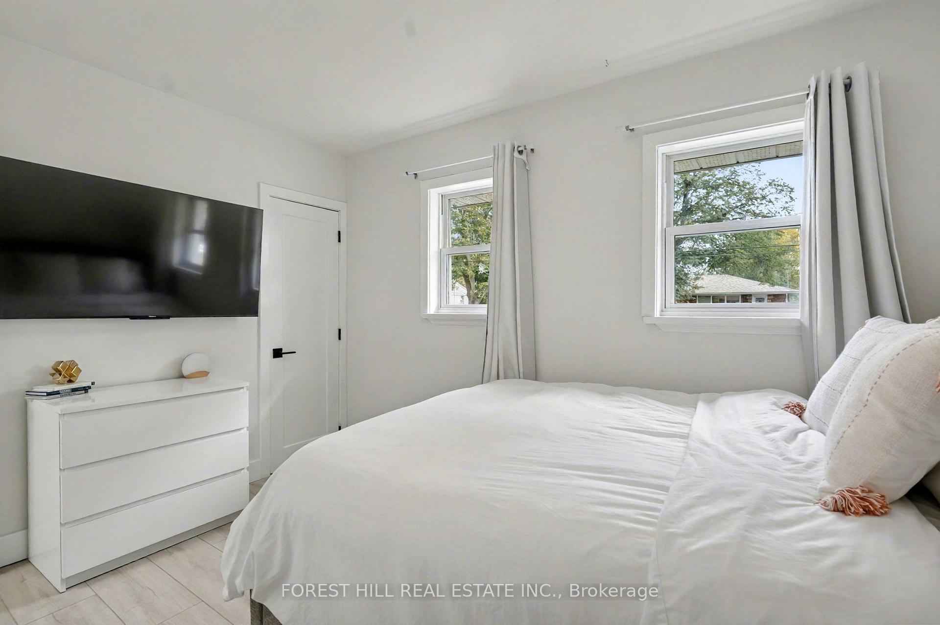 Photo 9 of 68 Cassino Avenue, Guelph, St. George's — HOMEH