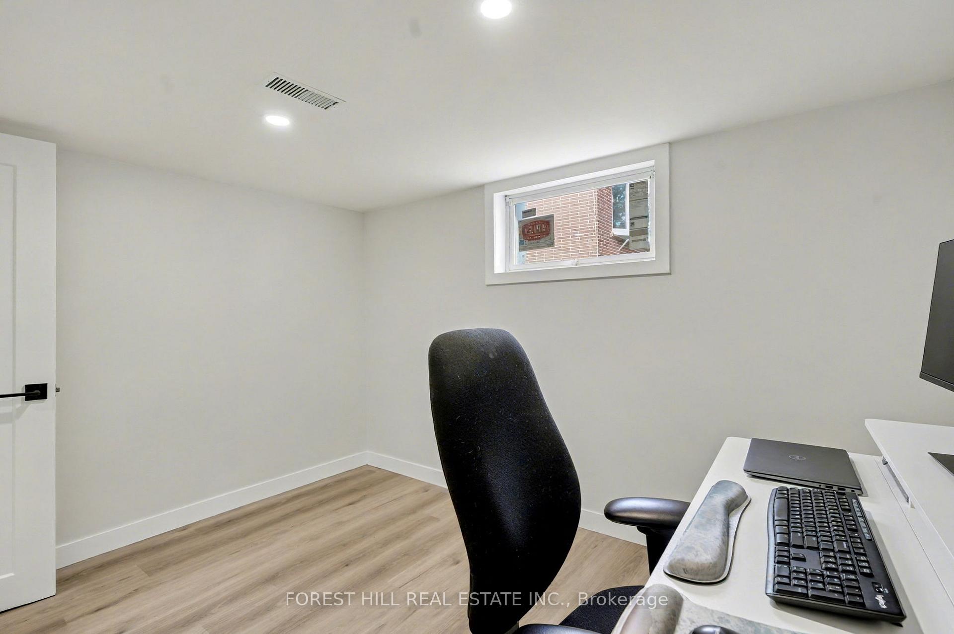 Photo 16 of 68 Cassino Avenue, Guelph, St. George's — HOMEH