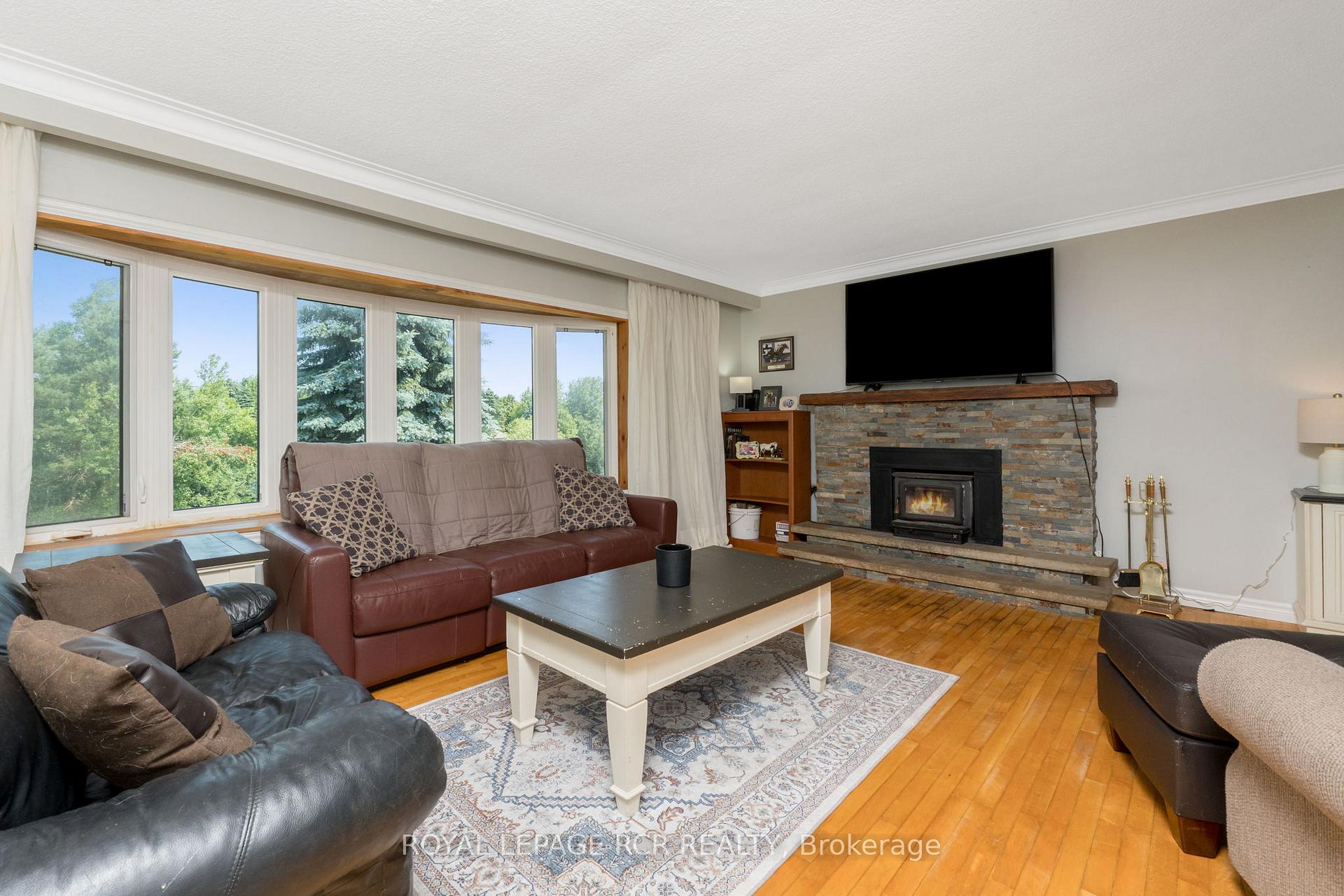 Photo 26 of 994034 Mono/Adjala Townline Road, Mono, Rural Mono — HOMEH