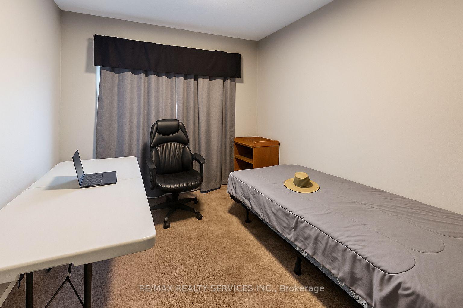 Photo 9 of Unit 35, 113 Hartley Avenue, Brant, Paris — HOMEH