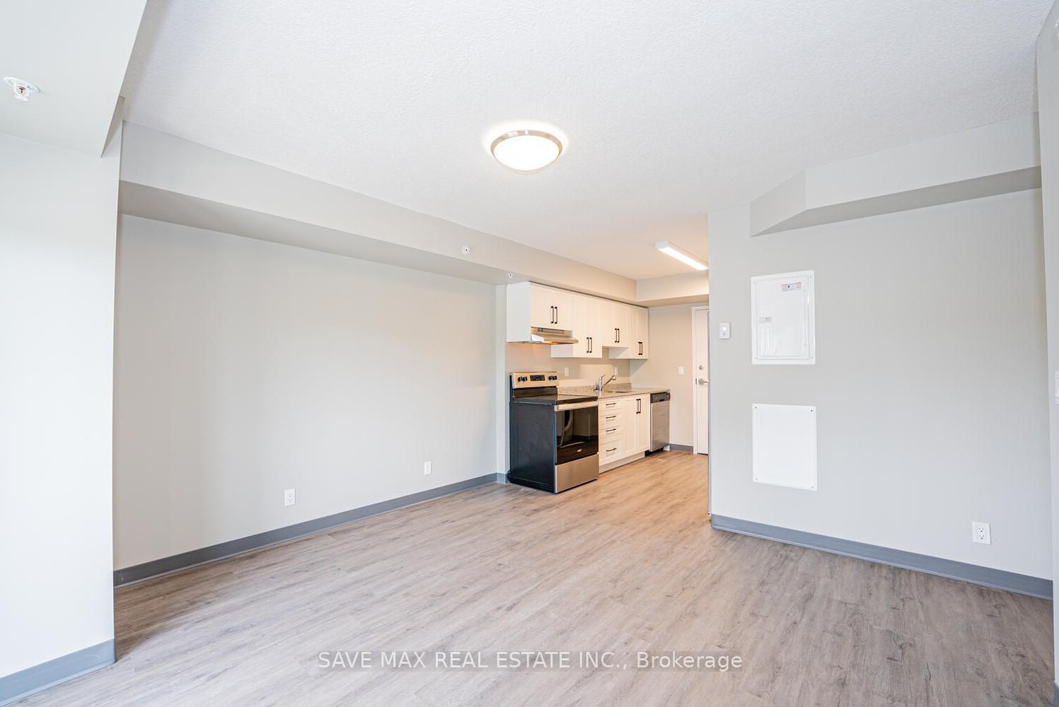 Photo 12 of Unit 710, 595 Strasburg Road, Kitchener — HOMEH