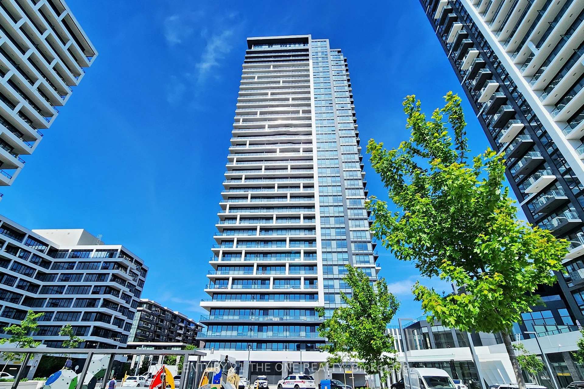 Photo 1 of Unit 605, 18 Water Walk Drive, Markham, Unionville — HOMEH