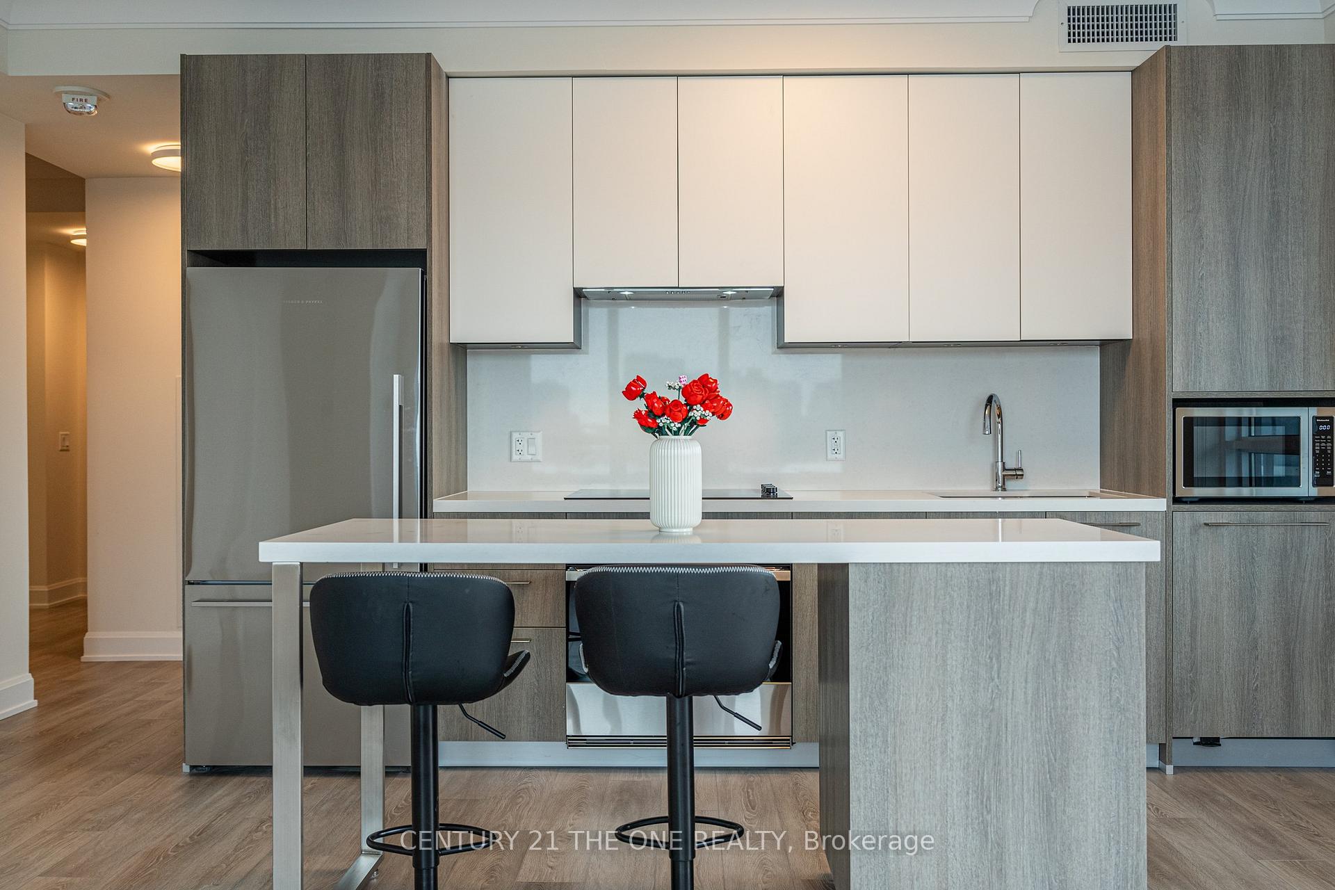 Photo 19 of Unit 605, 18 Water Walk Drive, Markham, Unionville — HOMEH