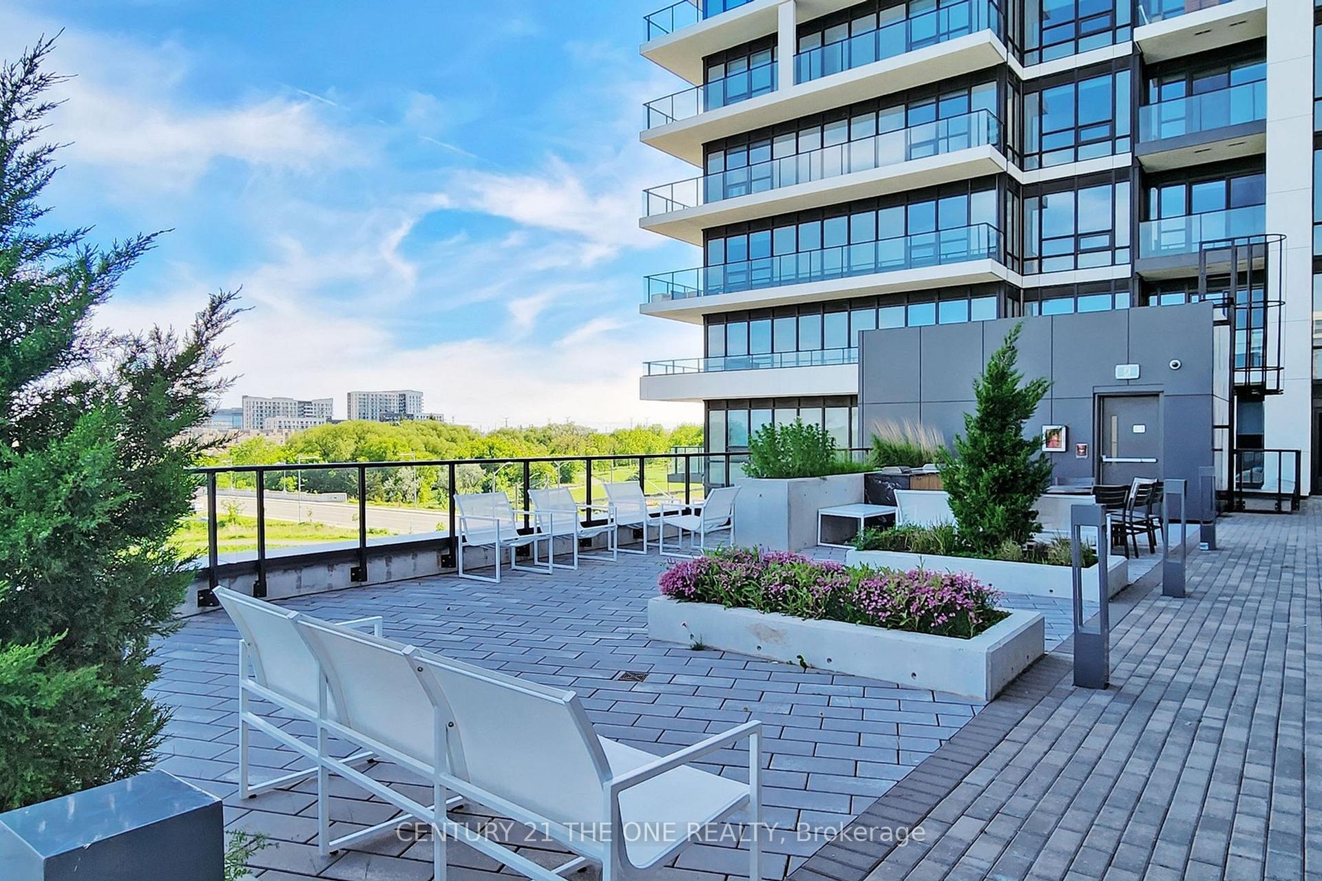 Photo 32 of Unit 605, 18 Water Walk Drive, Markham, Unionville — HOMEH