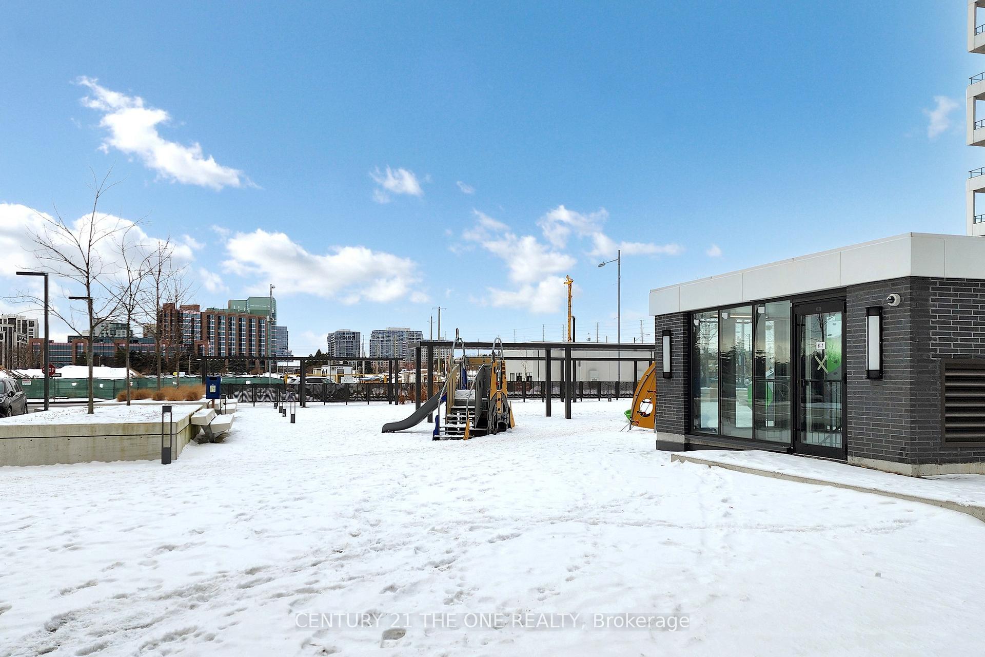Photo 23 of Unit 605, 18 Water Walk Drive, Markham, Unionville — HOMEH