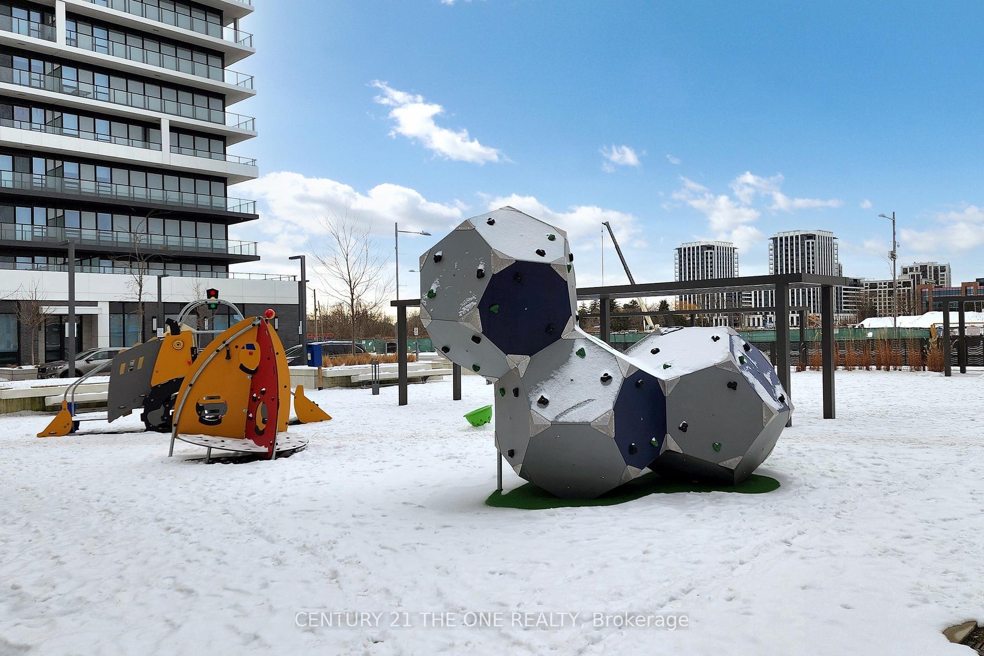 Photo 29 of Unit 605, 18 Water Walk Drive, Markham, Unionville — HOMEH