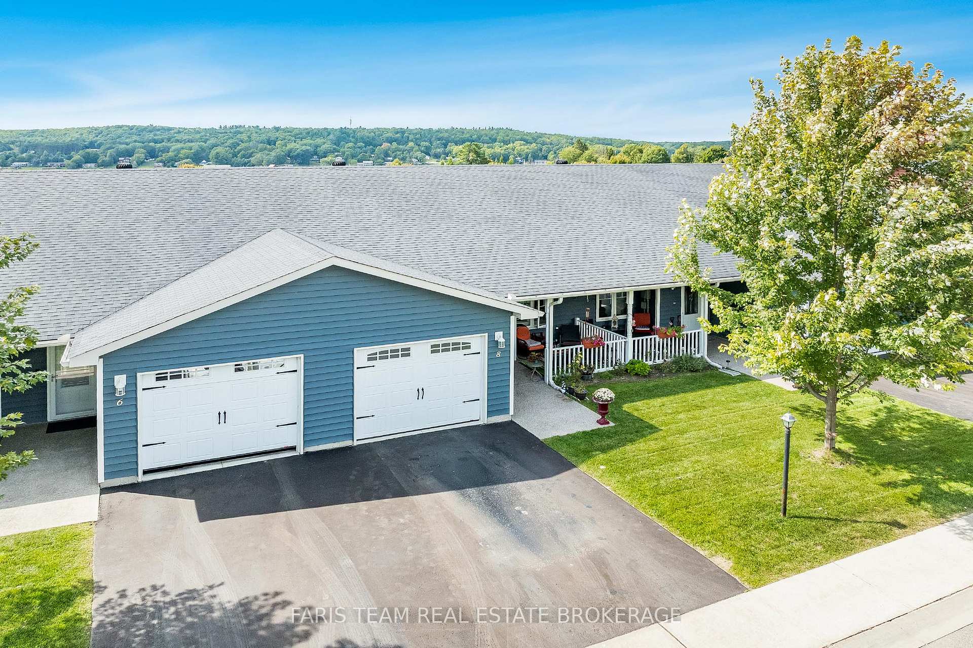 Photo 3 of 8 Chamberlain Crescent, Penetanguishene — HOMEH