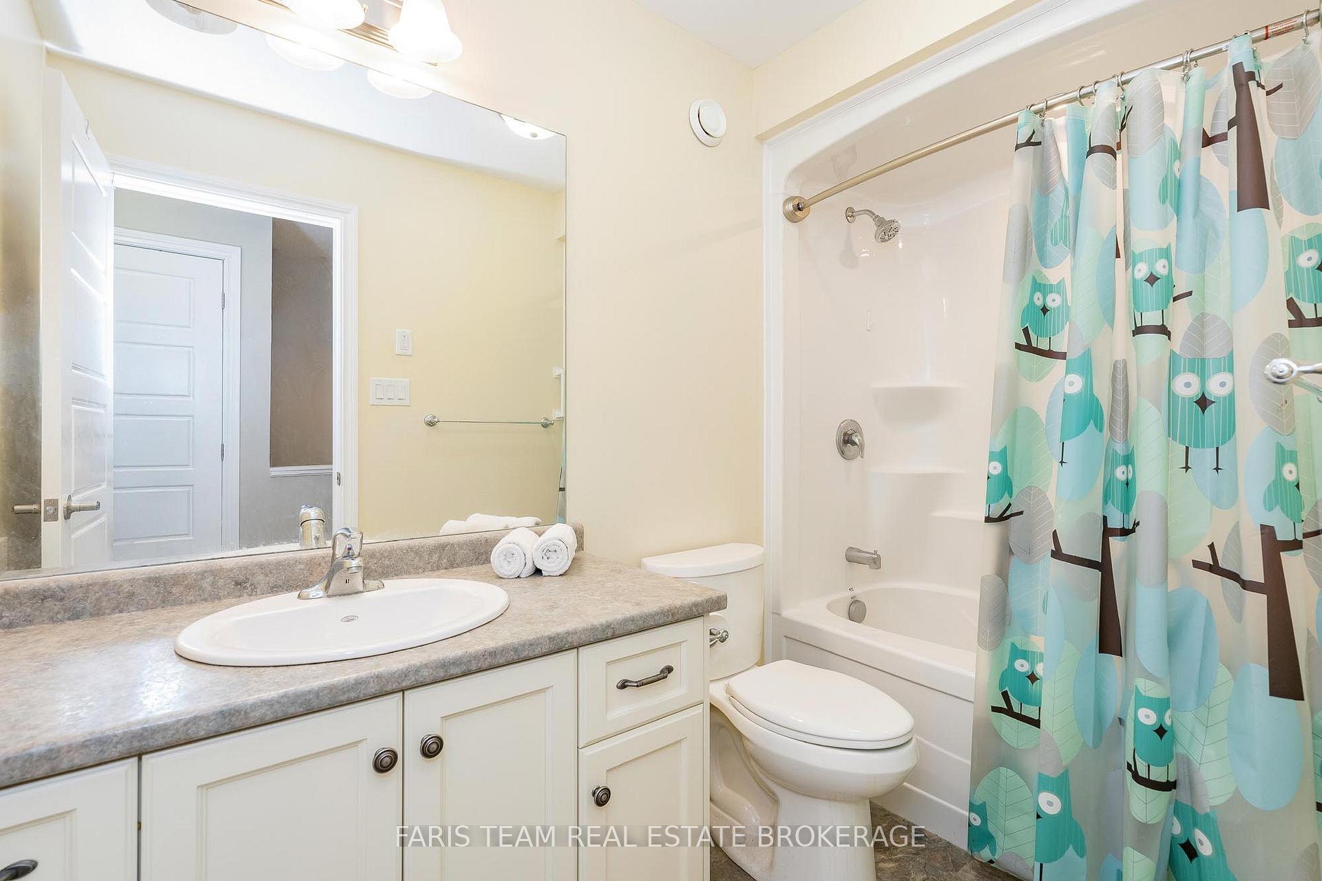 Photo 9 of 8 Chamberlain Crescent, Penetanguishene — HOMEH