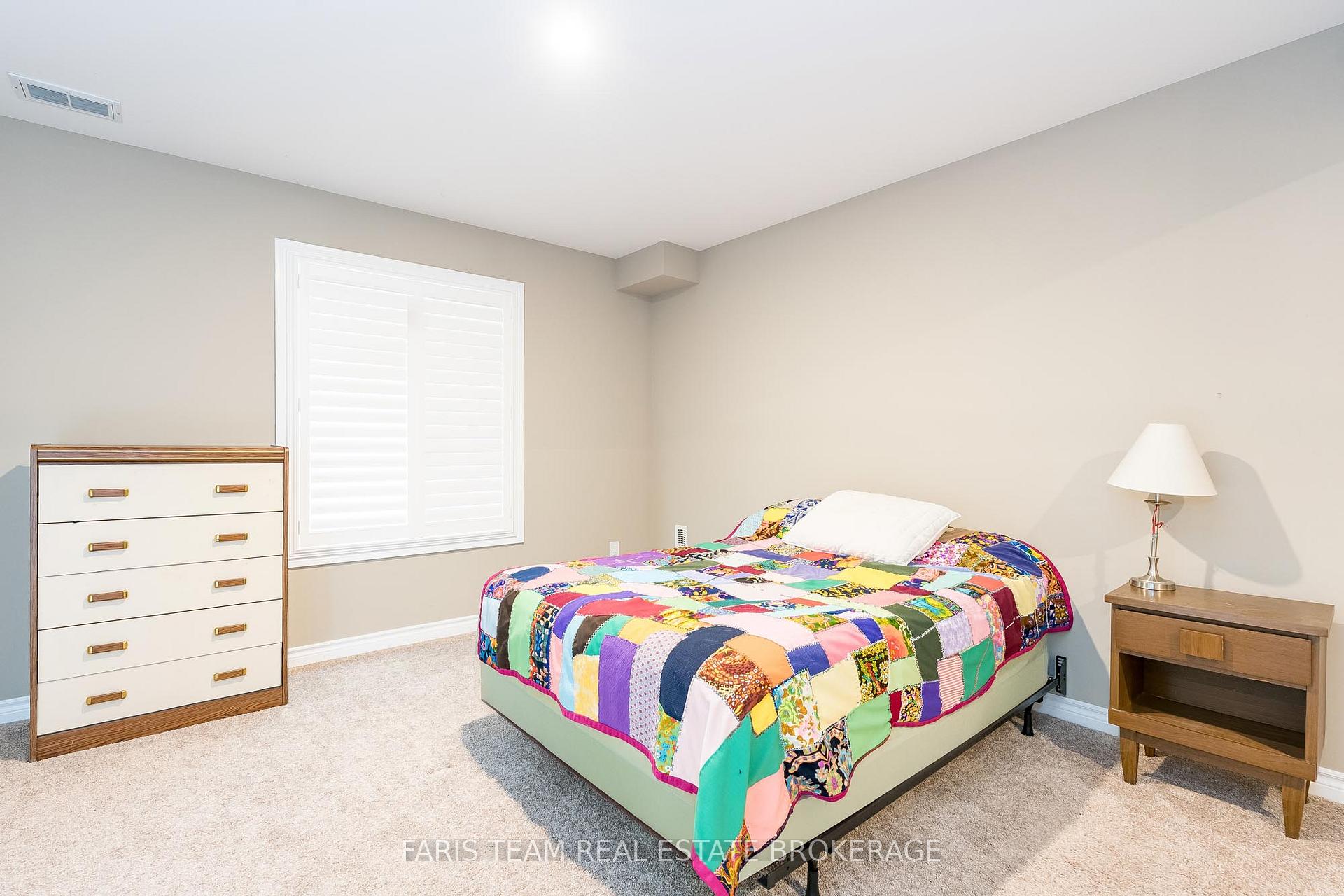 Photo 8 of 8 Chamberlain Crescent, Penetanguishene — HOMEH