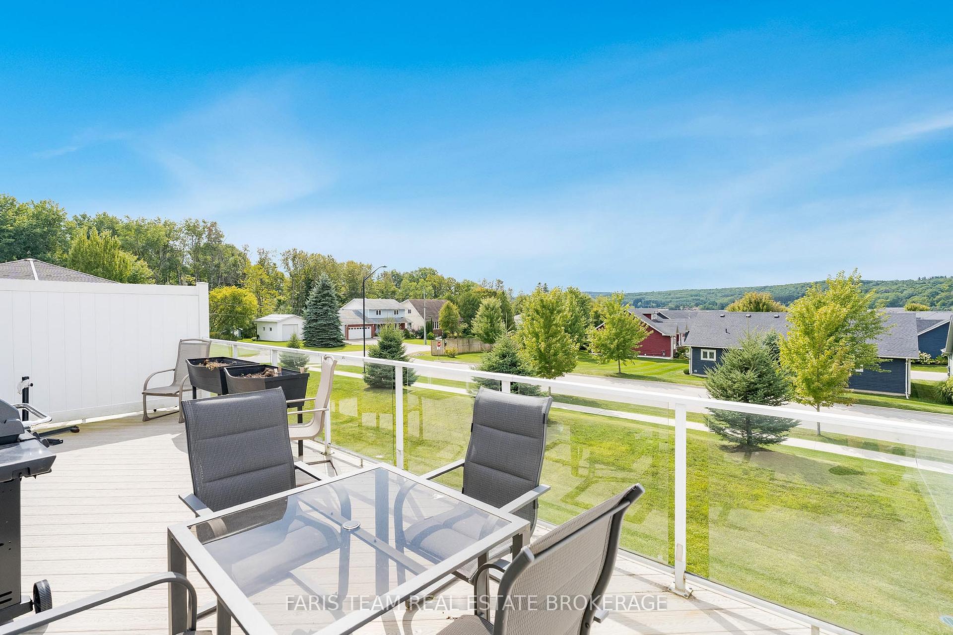 Photo 28 of 8 Chamberlain Crescent, Penetanguishene — HOMEH