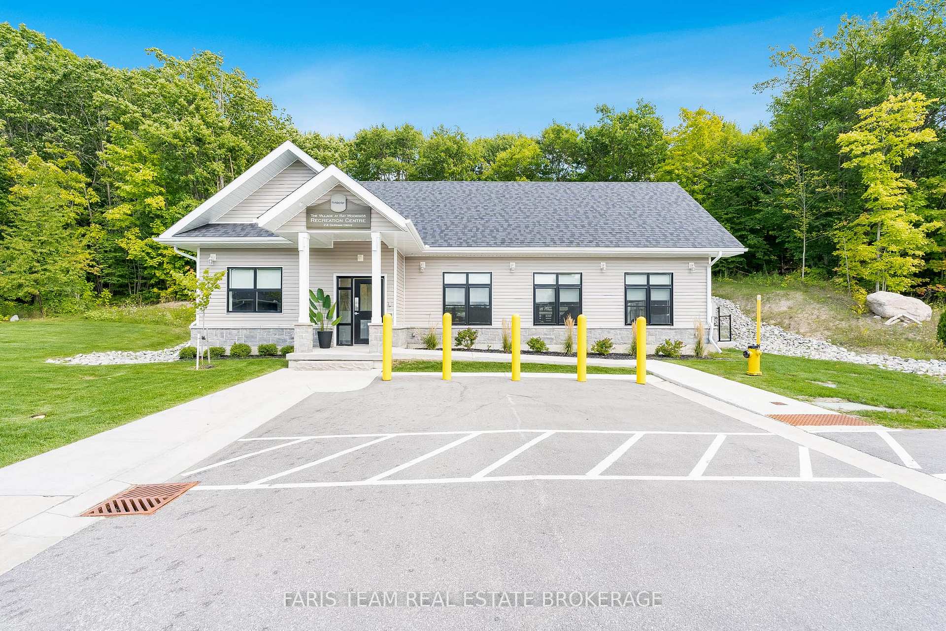 Photo 32 of 8 Chamberlain Crescent, Penetanguishene — HOMEH