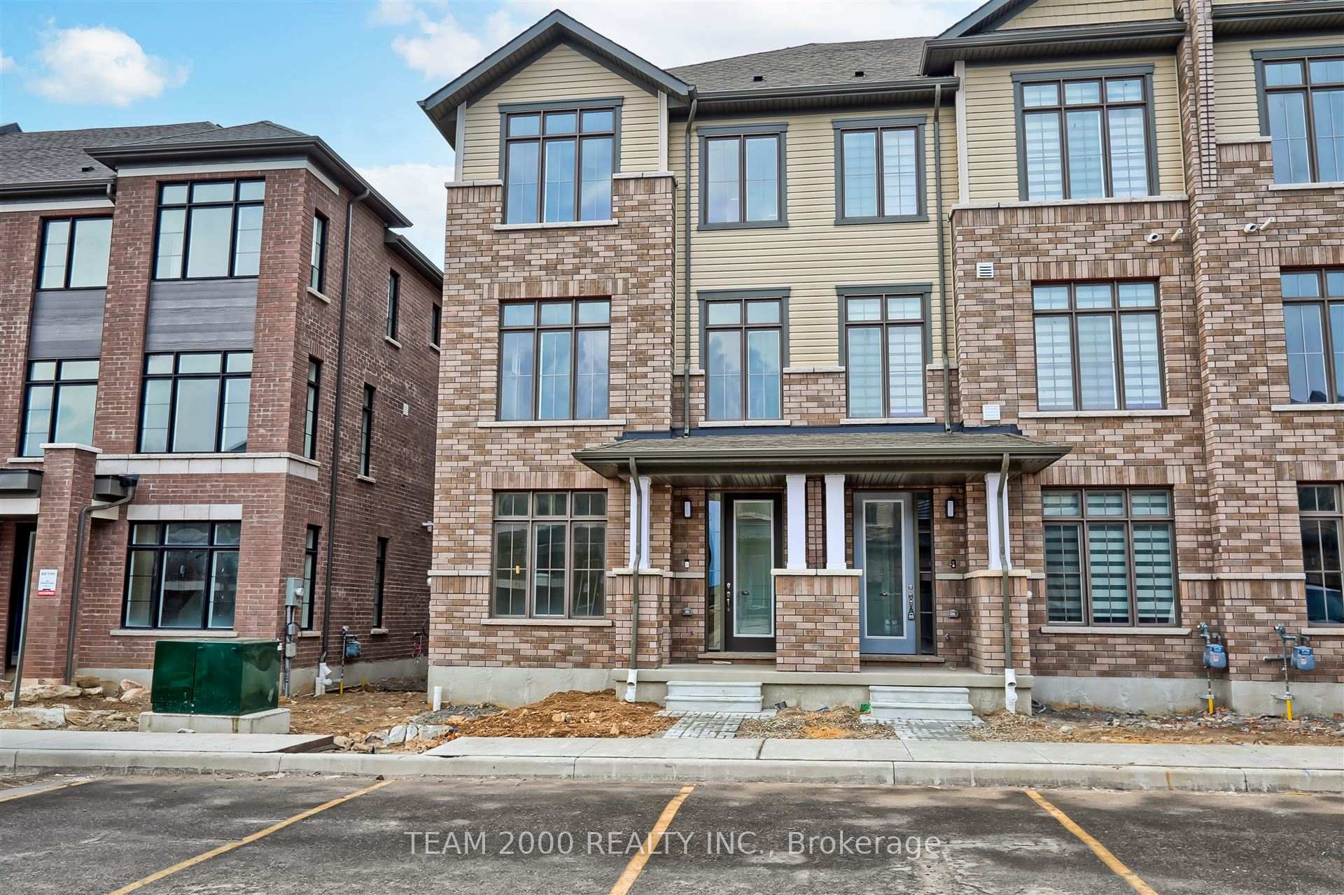 Photo 1 of Unit 26, 400 Newman Drive, Cambridge — HOMEH