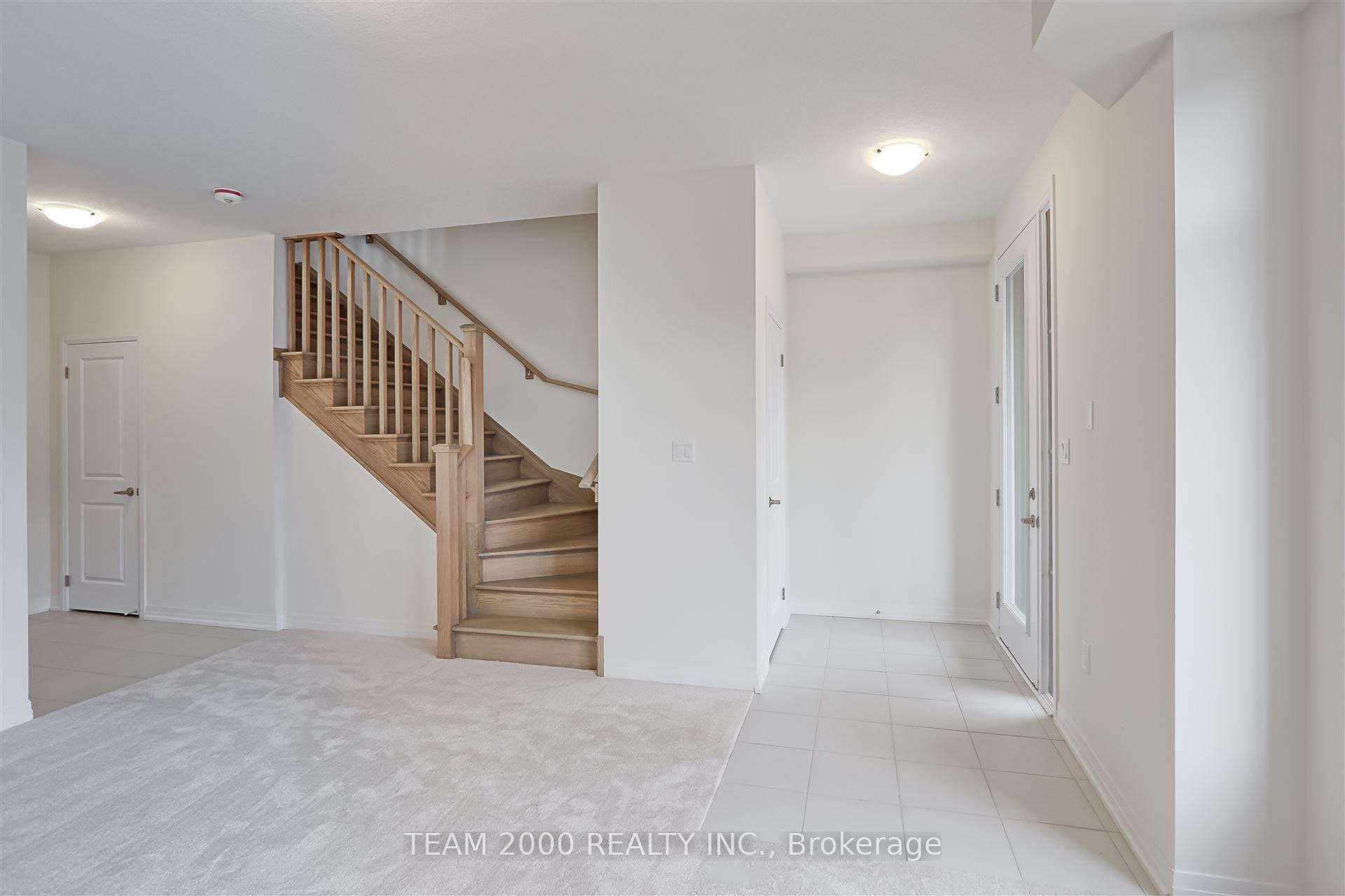 Photo 3 of Unit 26, 400 Newman Drive, Cambridge — HOMEH