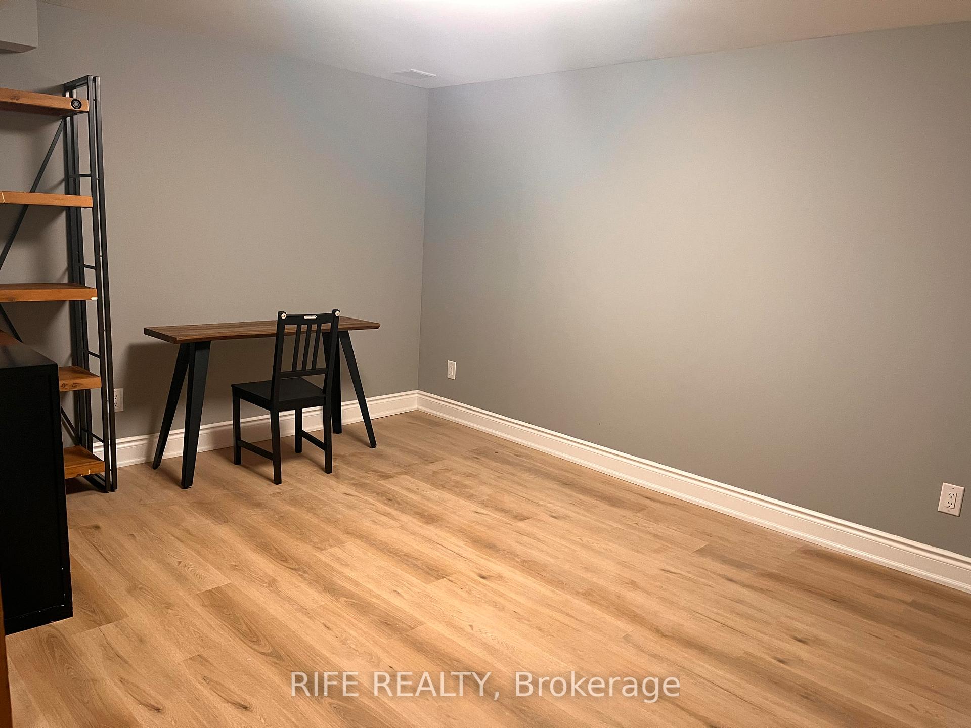Photo 3 of Unit Bsmt, 59 Barrington Crescent, Markham, Milliken Mills West — HOMEH