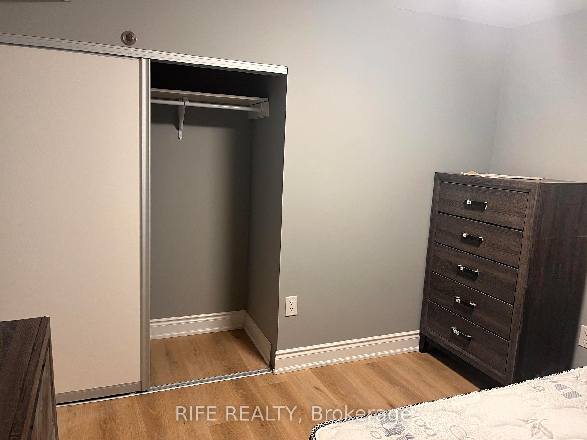 Photo 5 of Unit Bsmt, 59 Barrington Crescent, Markham, Milliken Mills West — HOMEH