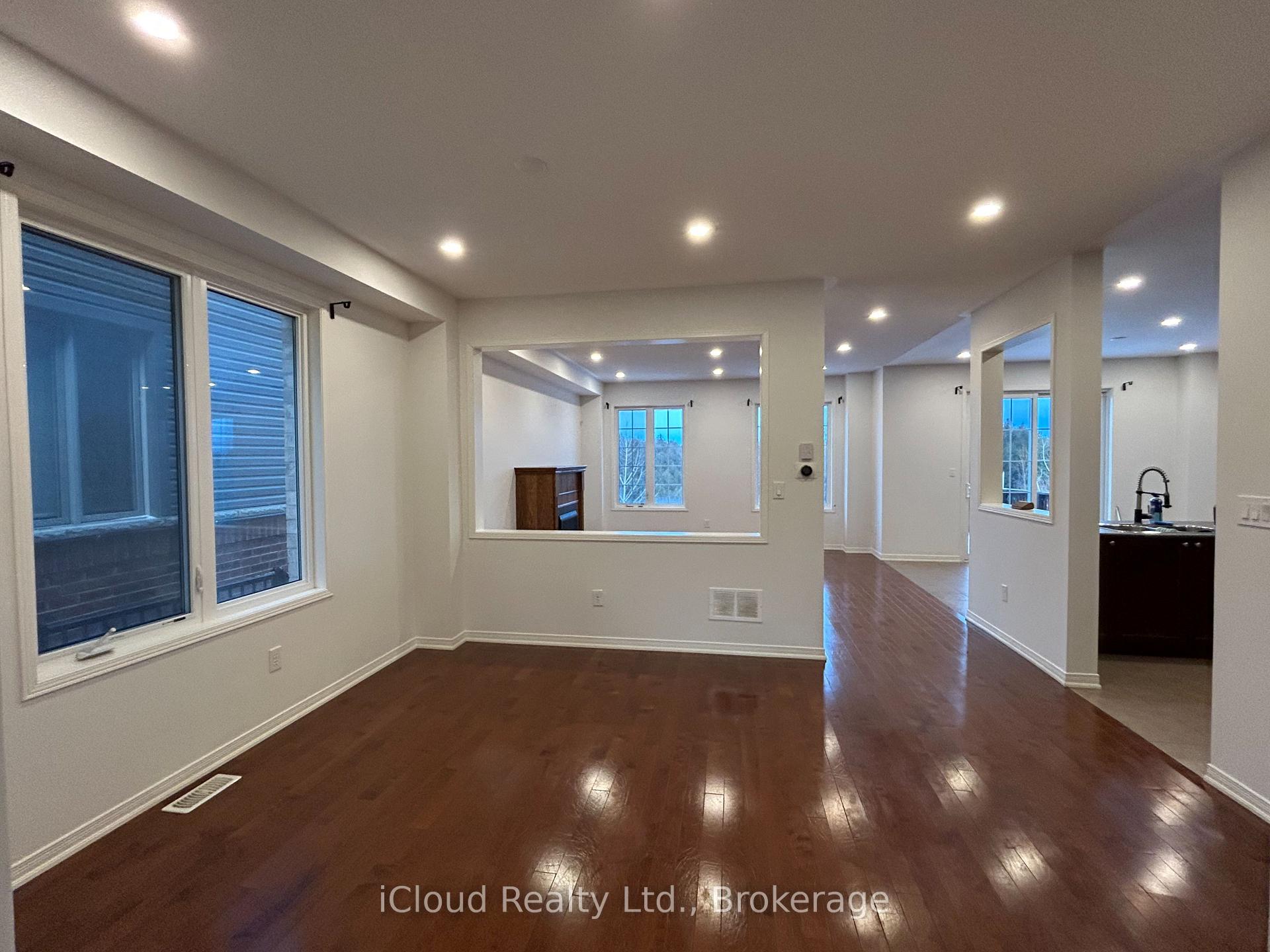 Photo 3 of 2381 Secreto Drive, Oshawa, Windfields — HOMEH