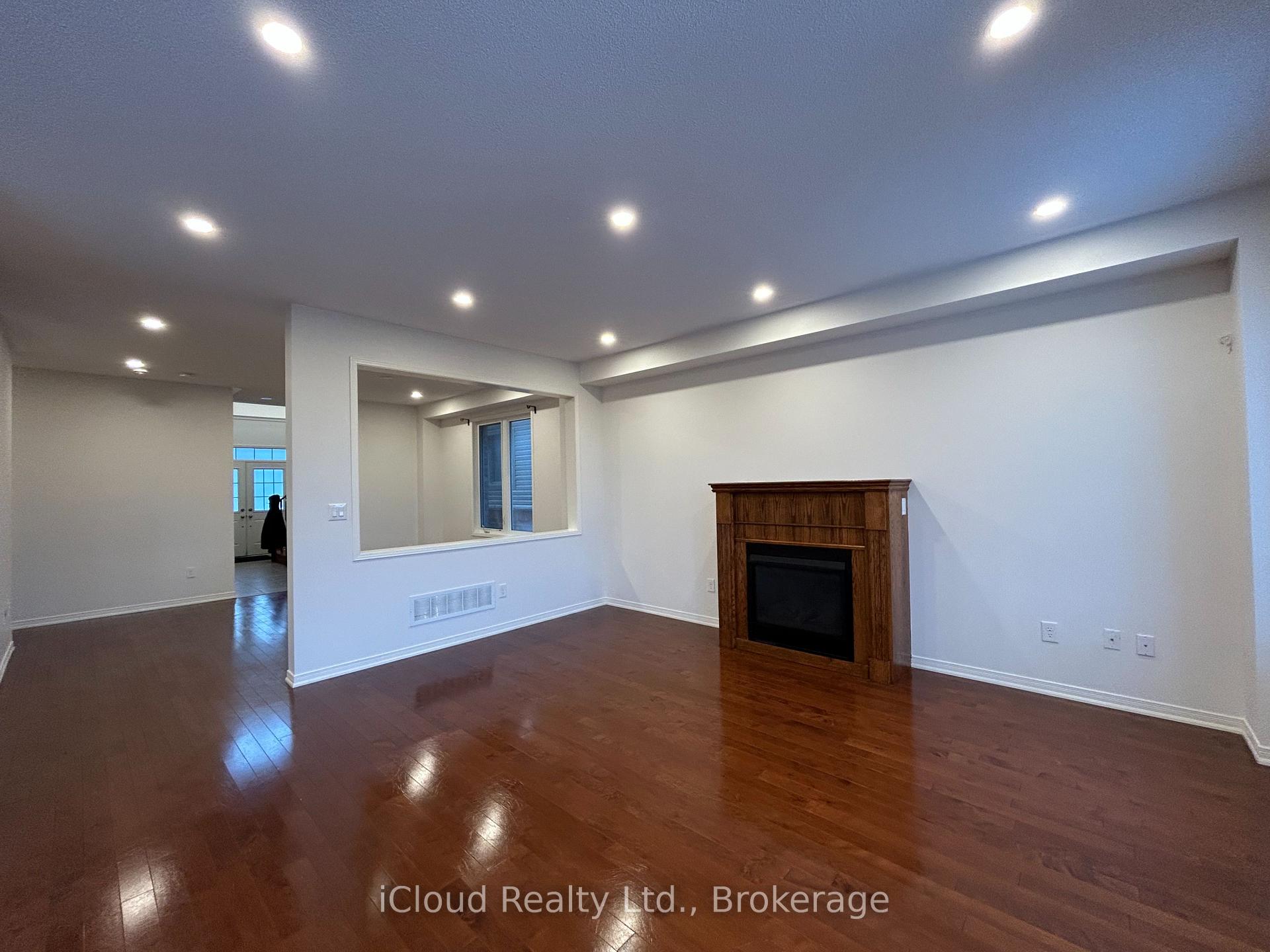Photo 4 of 2381 Secreto Drive, Oshawa, Windfields — HOMEH