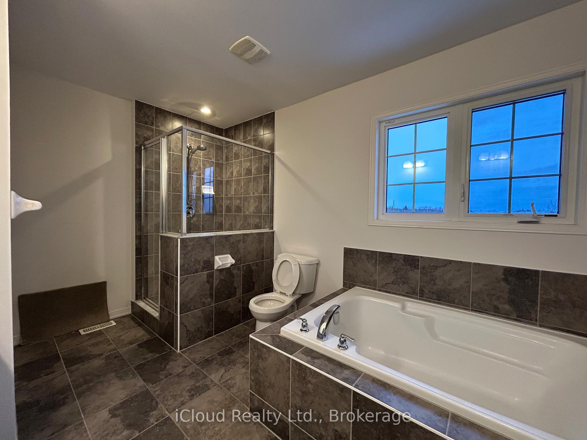 Photo 17 of 2381 Secreto Drive, Oshawa, Windfields — HOMEH