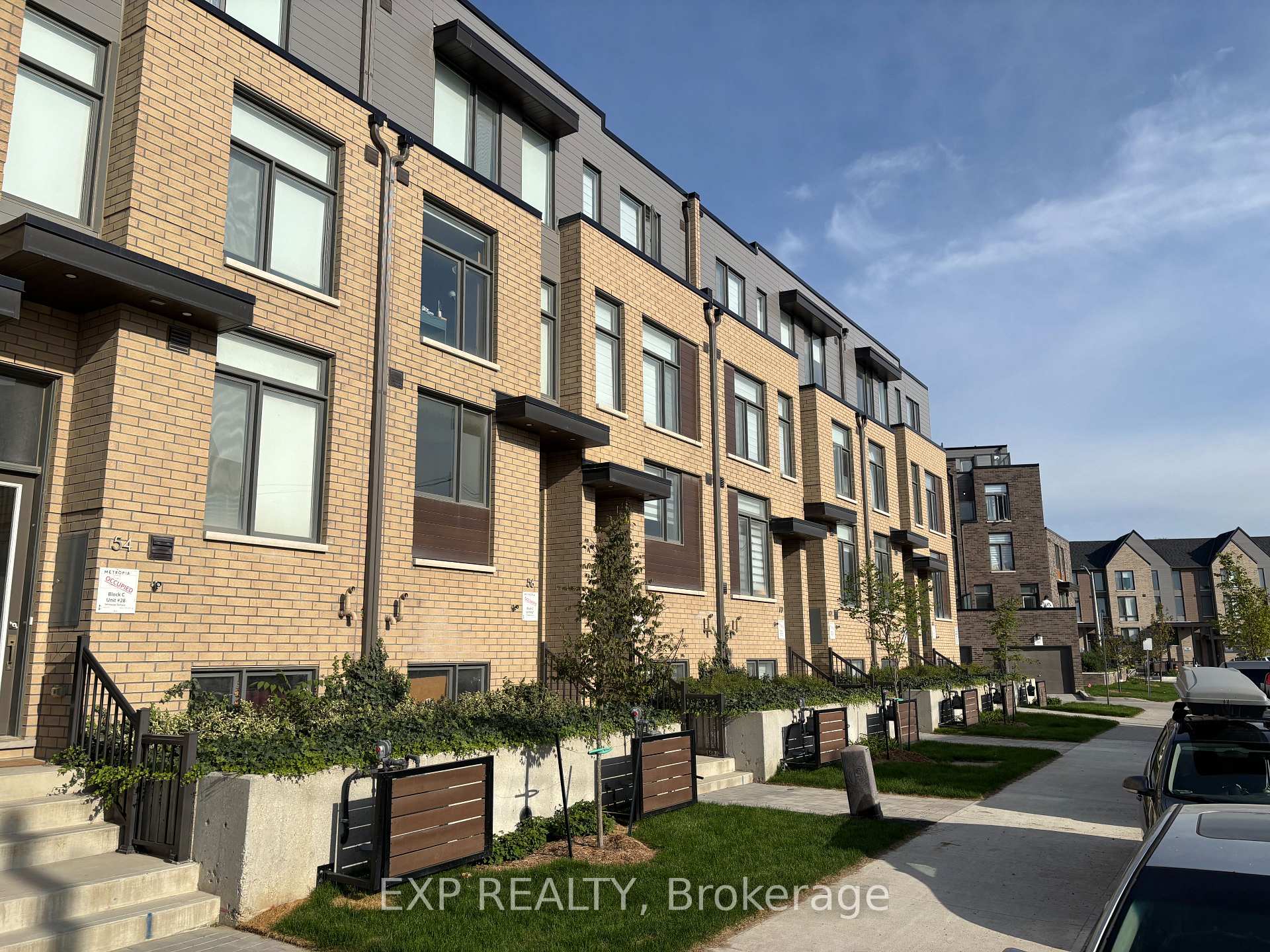 Photo 1 of 58 Hooyo Terrace, Toronto, Englemount-Lawrence — HOMEH