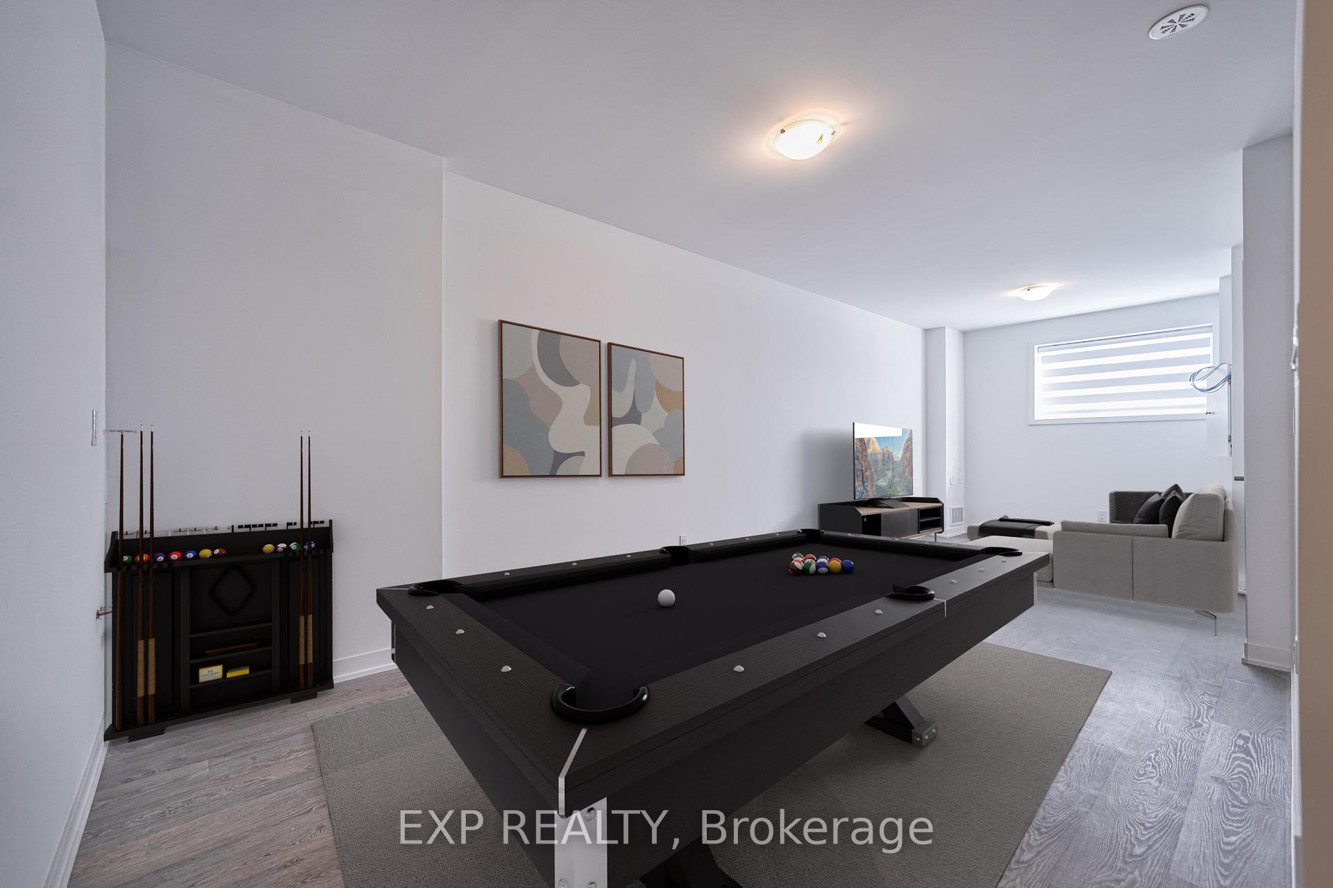 Photo 3 of 58 Hooyo Terrace, Toronto, Englemount-Lawrence — HOMEH