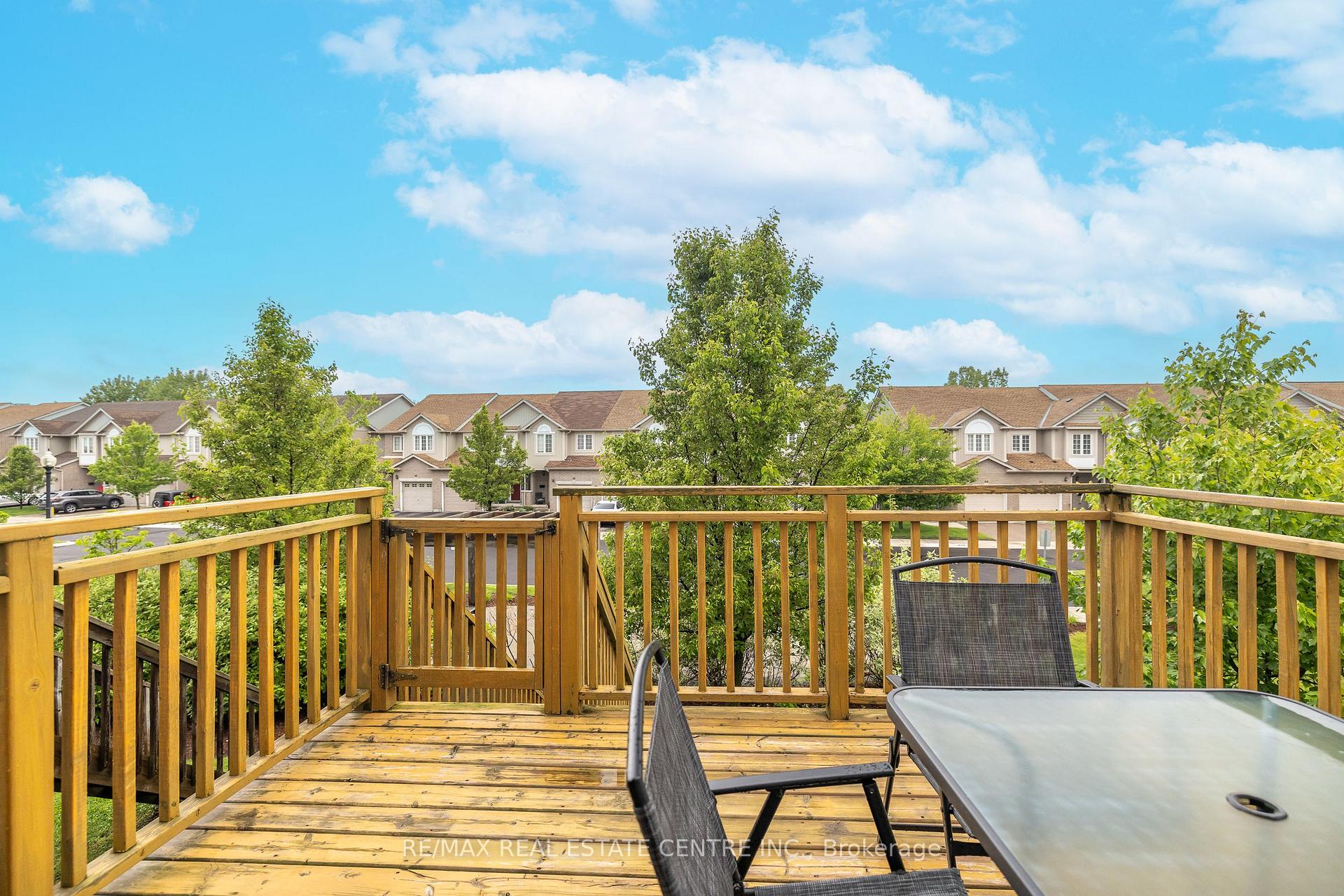 Photo 18 of Unit 94, 105 Pinnacle Drive, Kitchener — HOMEH