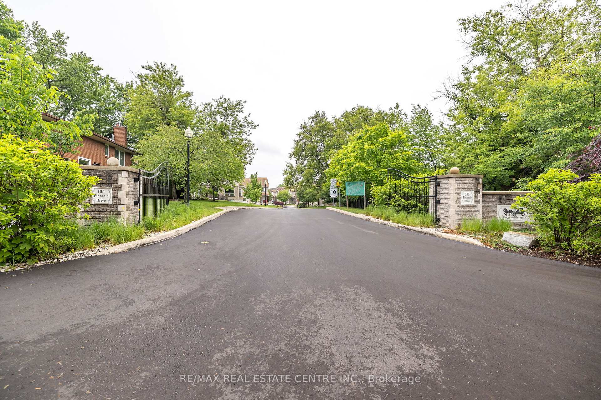 Photo 21 of Unit 94, 105 Pinnacle Drive, Kitchener — HOMEH