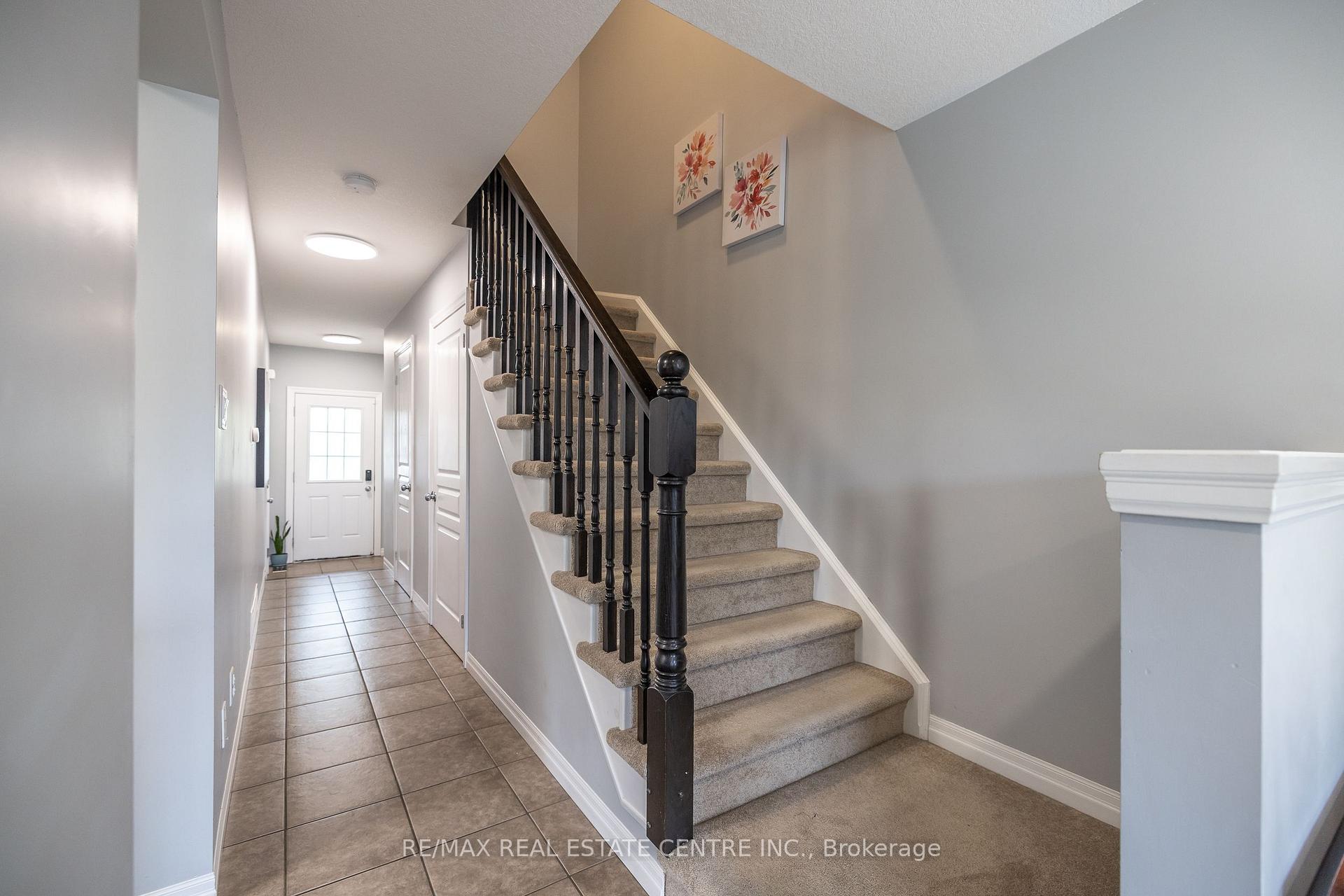 Photo 8 of Unit 94, 105 Pinnacle Drive, Kitchener — HOMEH
