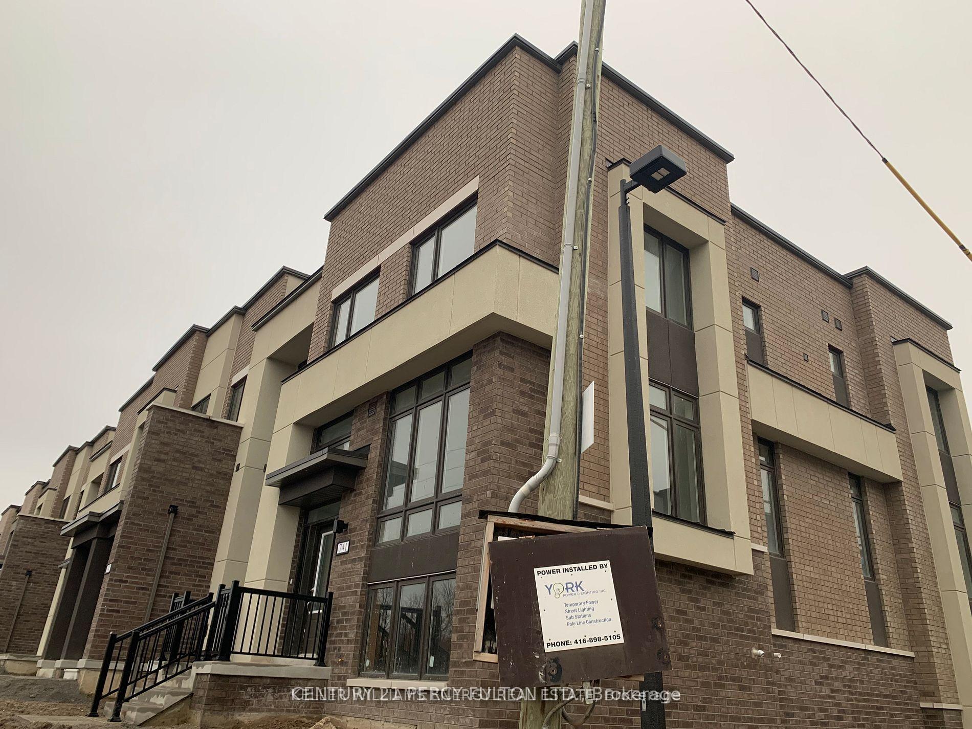 Photo 1 of 741 Conlin Rd E, Oshawa, Samac — HOMEH