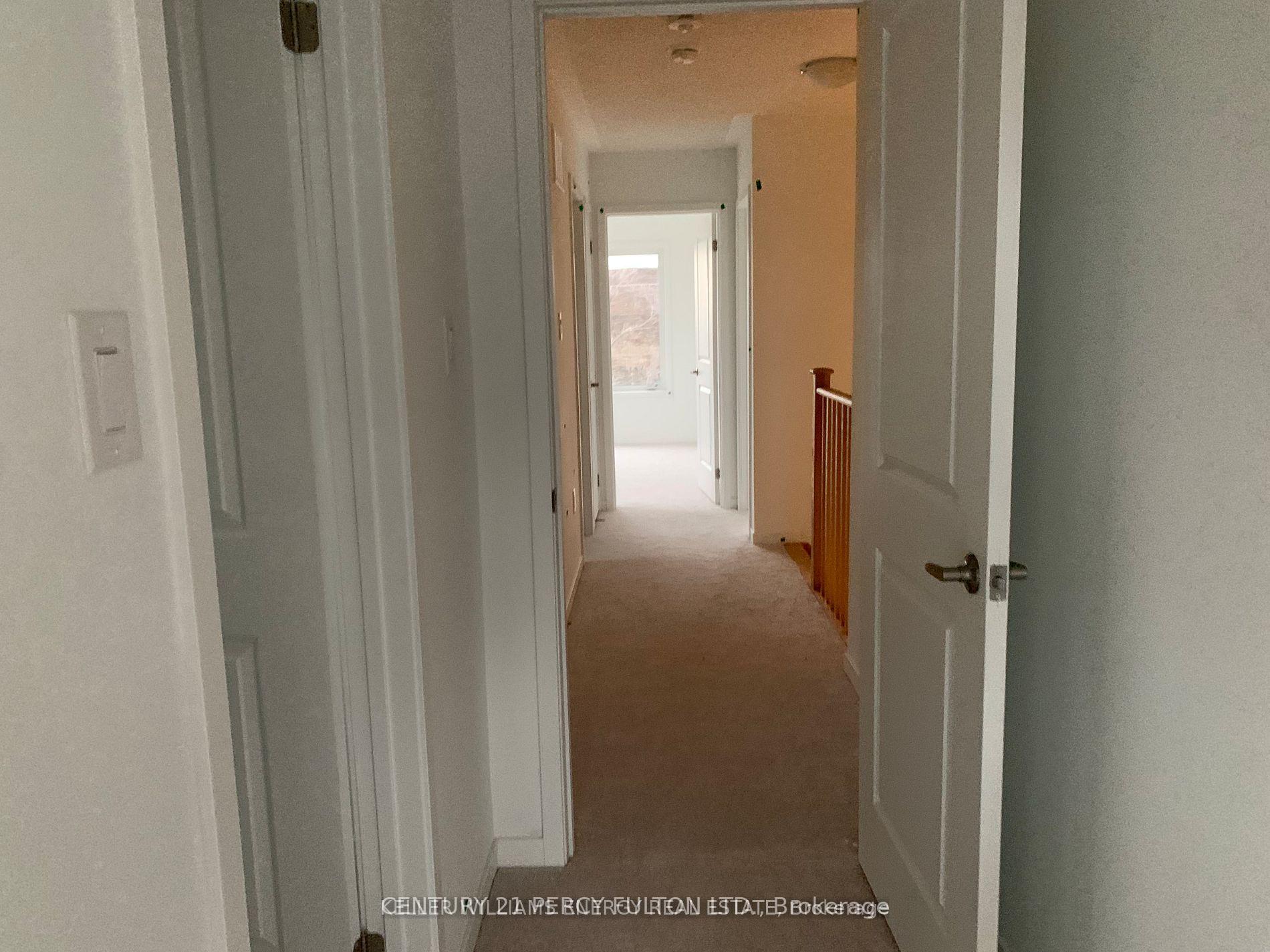 Photo 13 of 741 Conlin Rd E, Oshawa, Samac — HOMEH
