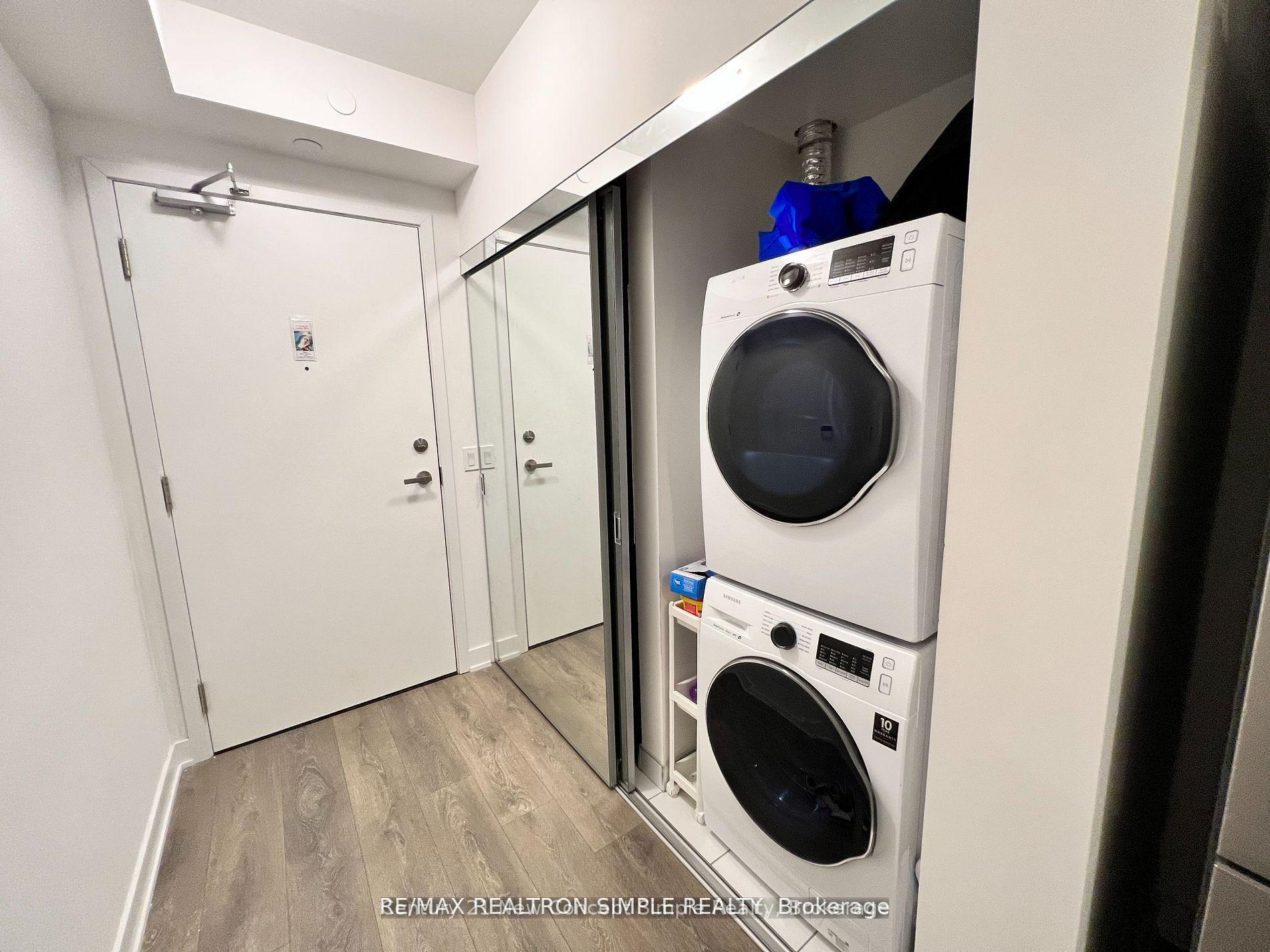Photo 5 of Unit 2602, 195 Redpath Avenue, Toronto, Mount Pleasant West — HOMEH