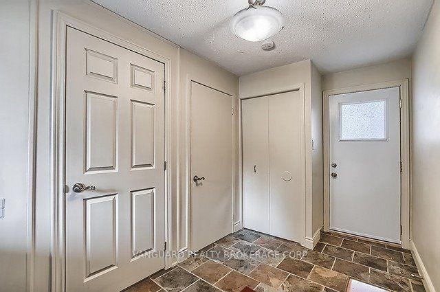 Photo 10 of Unit Lower Level, 12 Indian Arrow Road, Barrie, North Shore — HOMEH
