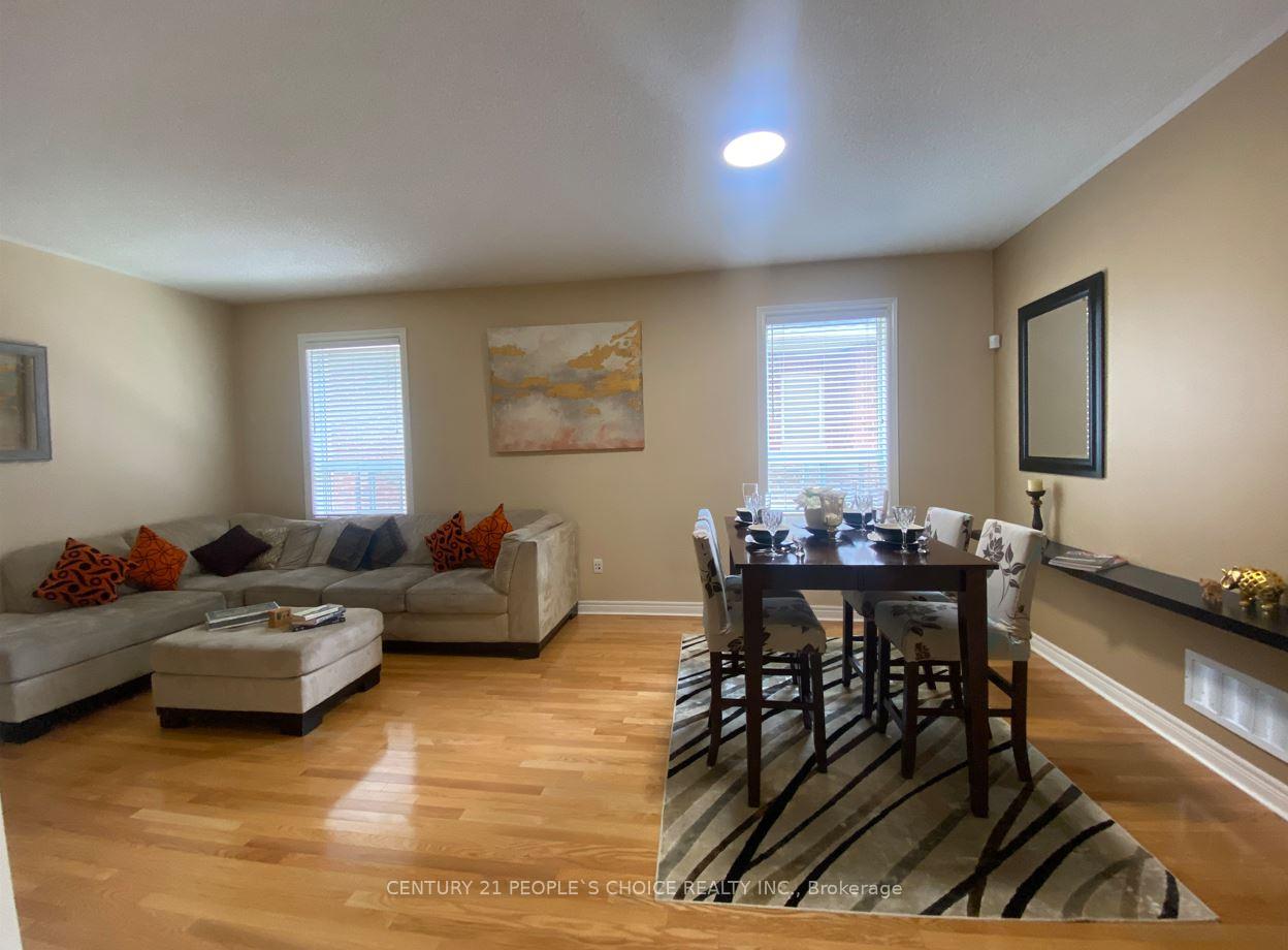 Photo 15 of 21 Trailside Walk, Brampton, Bramalea North Industrial — HOMEH