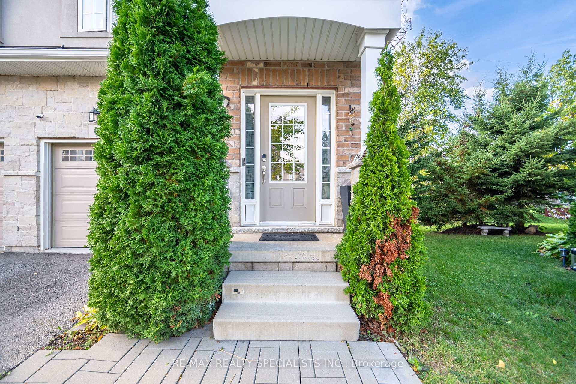 Photo 15 of Unit 6, 90 Raymond Road, Hamilton, Meadowlands — HOMEH