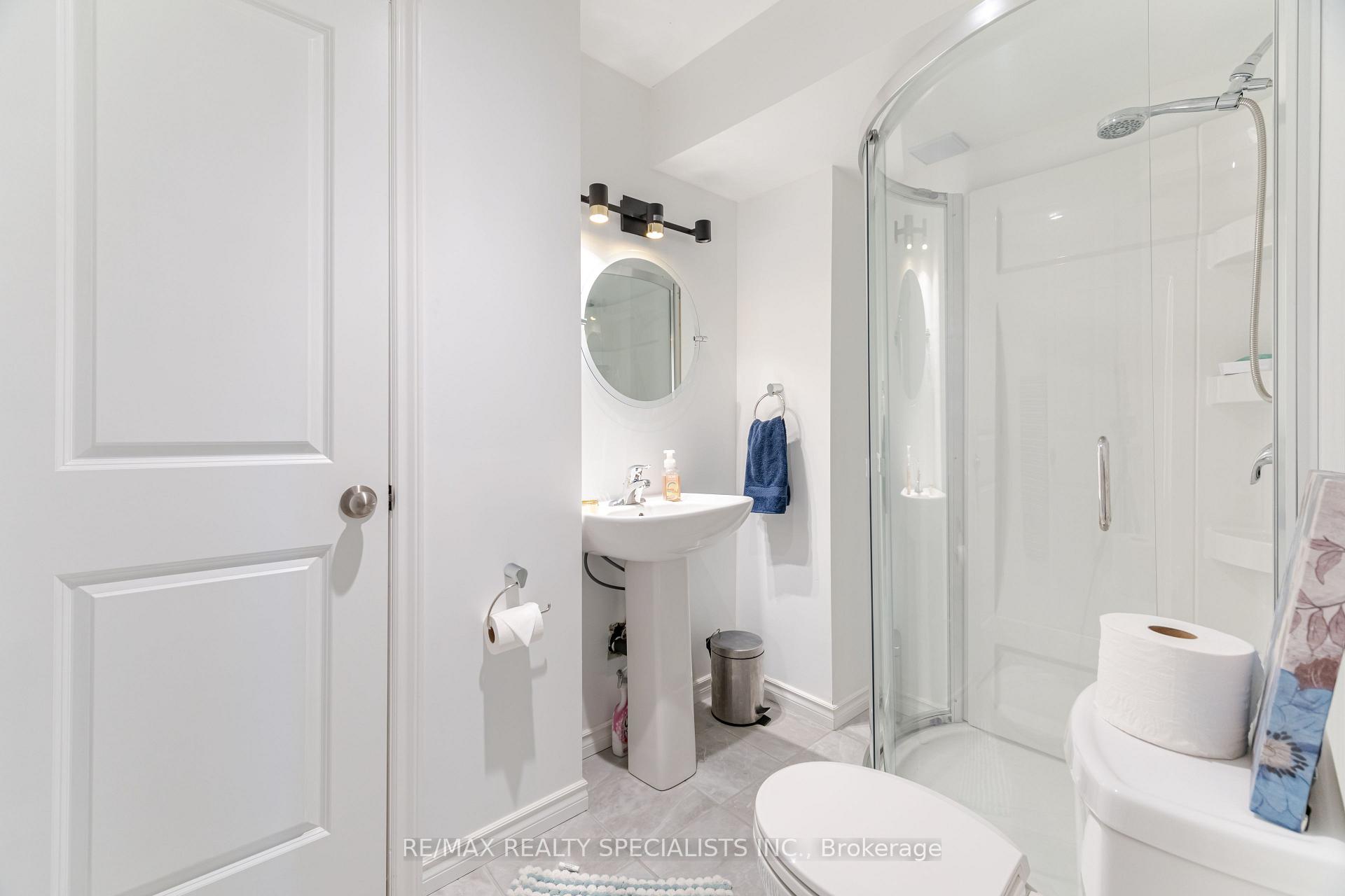 Photo 38 of Unit 6, 90 Raymond Road, Hamilton, Meadowlands — HOMEH