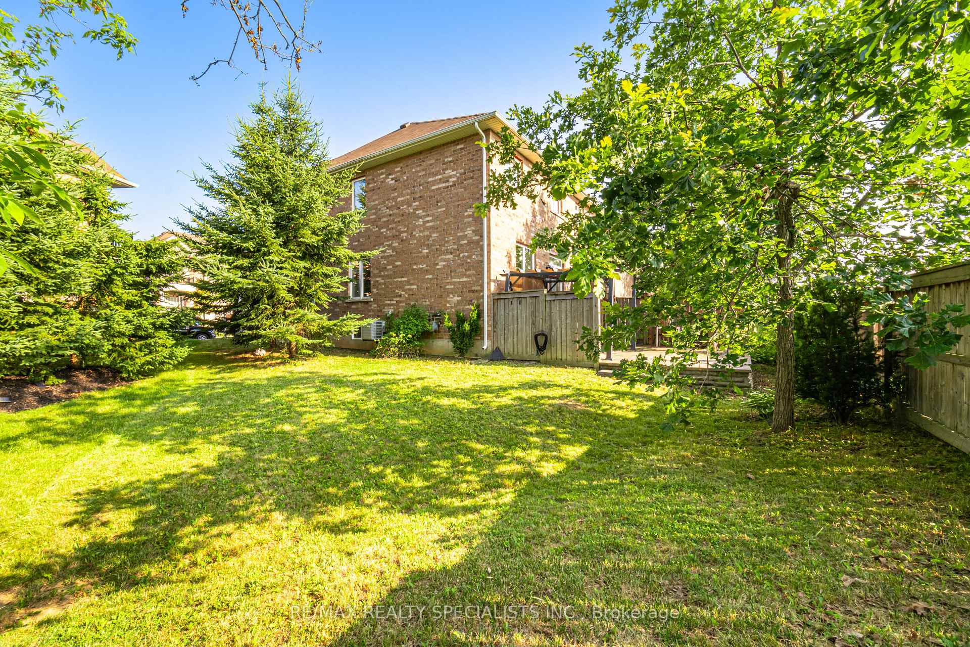 Photo 46 of Unit 6, 90 Raymond Road, Hamilton, Meadowlands — HOMEH