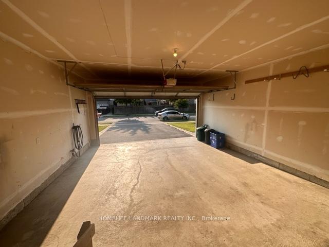 Photo 23 of 79 Davinci Boulevard, Hamilton, Carpenter — HOMEH