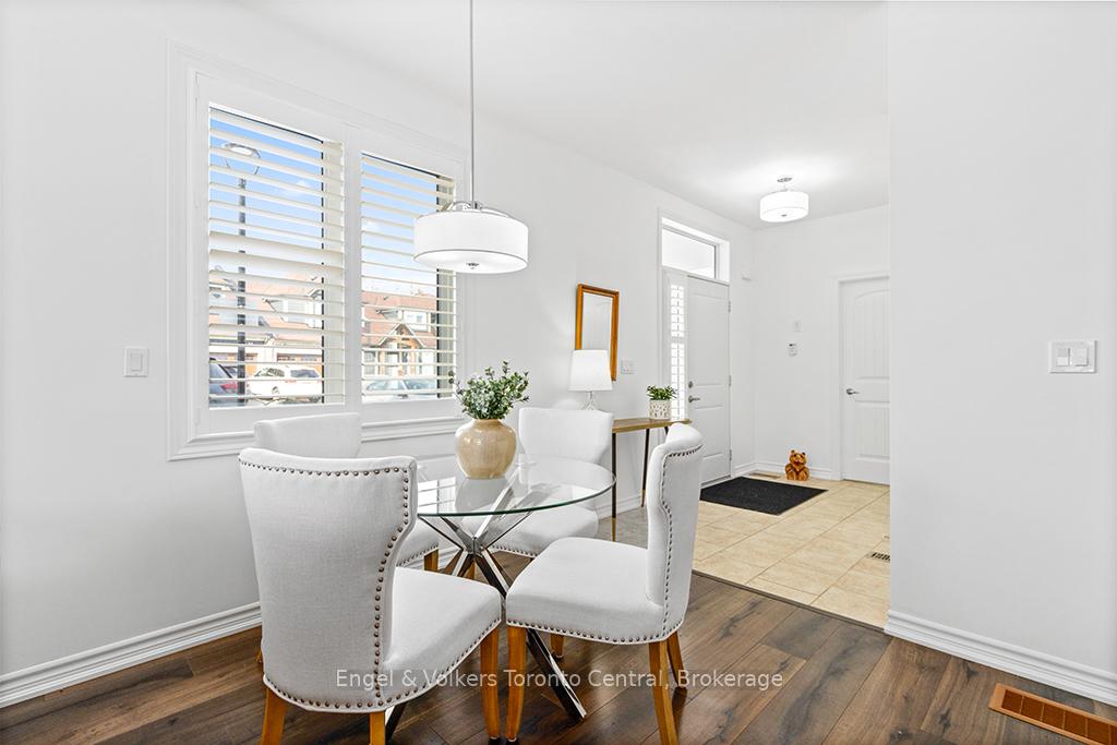 Photo 6 of 48 Lett Avenue, Collingwood — HOMEH