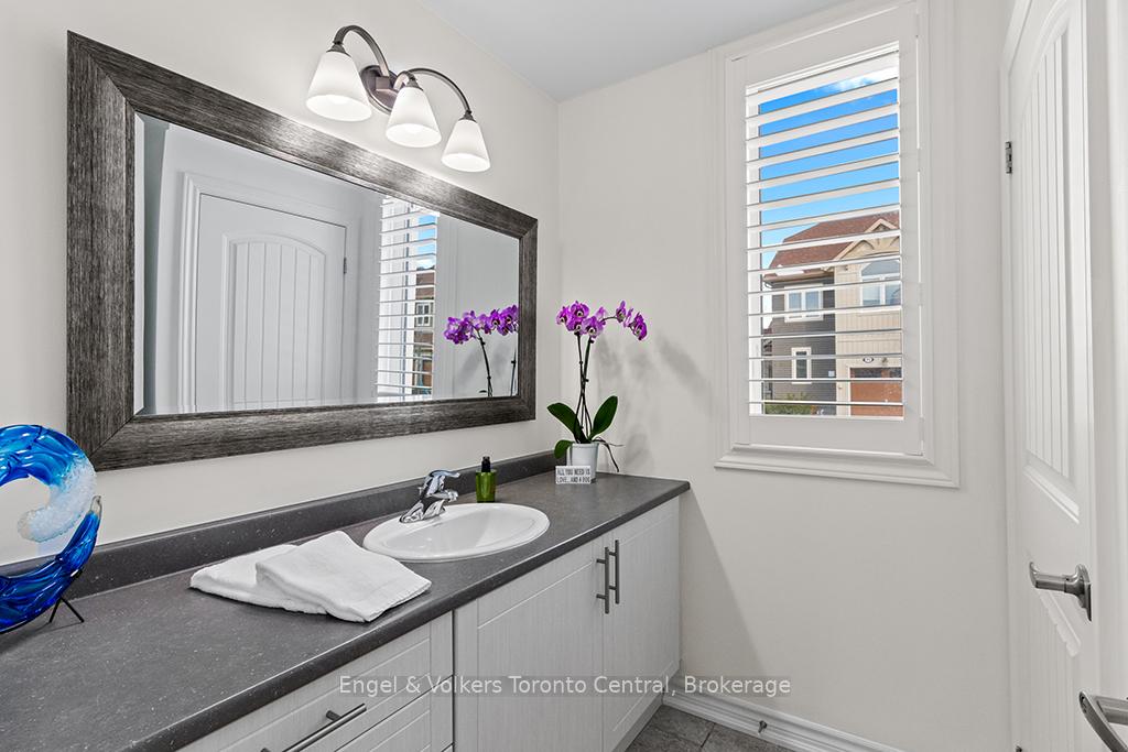 Photo 7 of 48 Lett Avenue, Collingwood — HOMEH