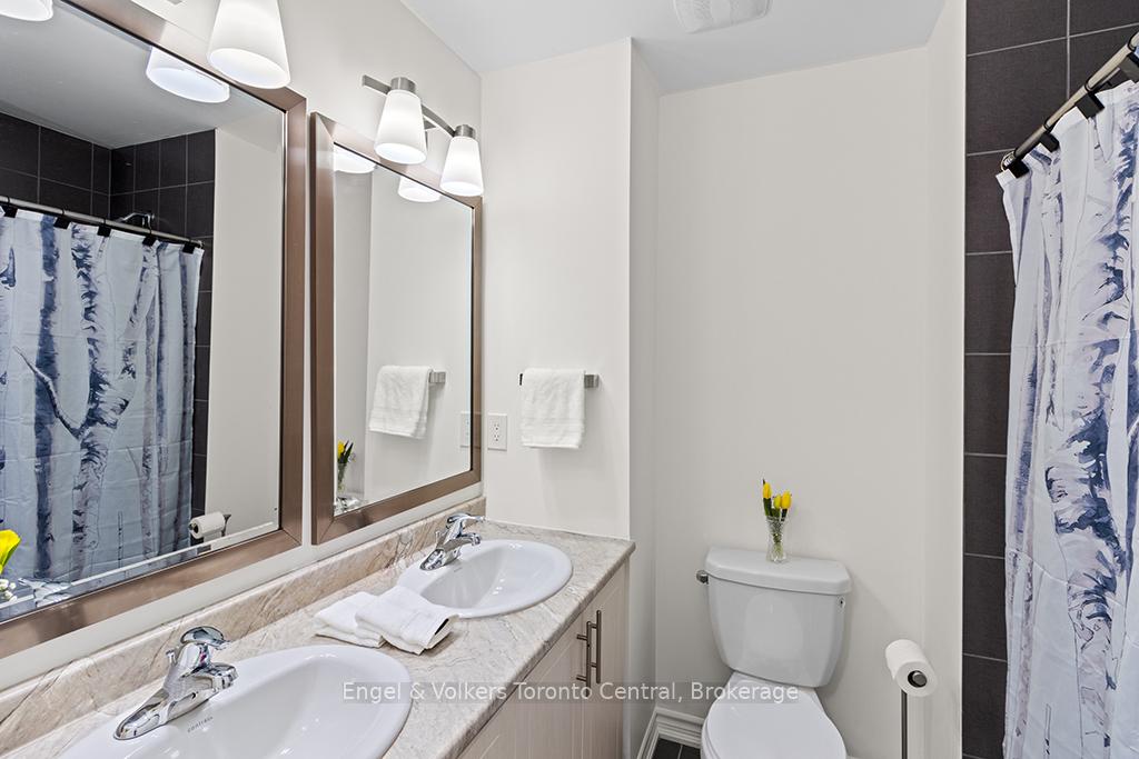 Photo 24 of 48 Lett Avenue, Collingwood — HOMEH
