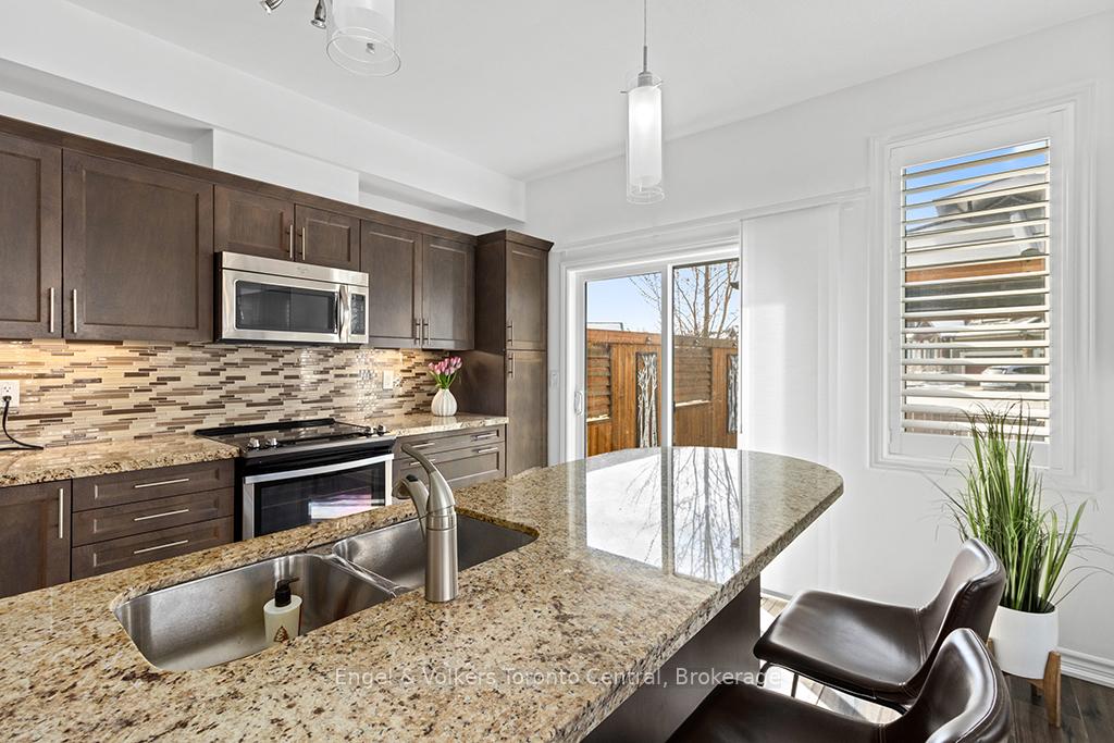 Photo 30 of 48 Lett Avenue, Collingwood — HOMEH