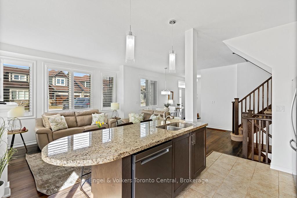 Photo 25 of 48 Lett Avenue, Collingwood — HOMEH