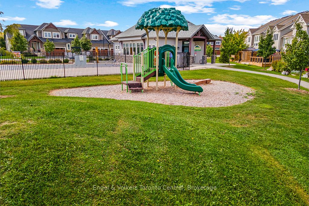 Photo 19 of 48 Lett Avenue, Collingwood — HOMEH