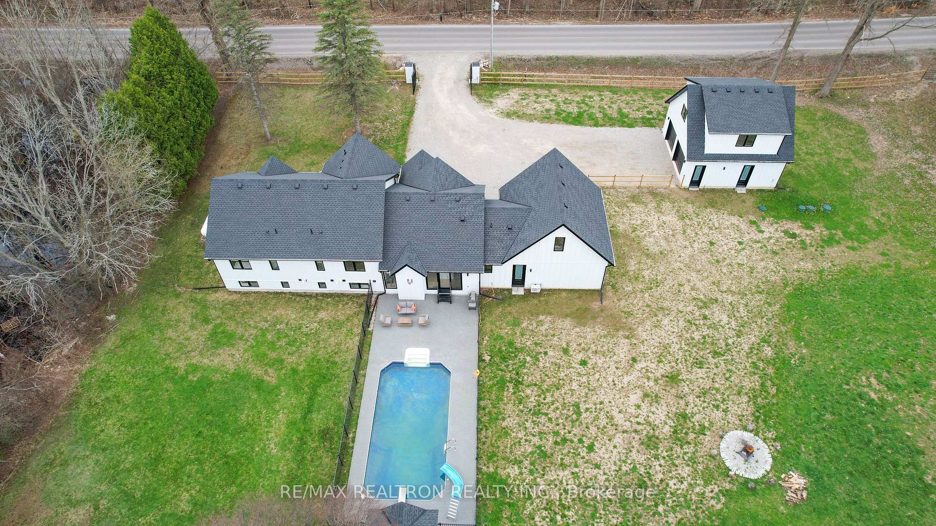 Photo 20 of 6614 Gore Road, North Dumfries, Crieff/Aikensville/Killean — HOMEH