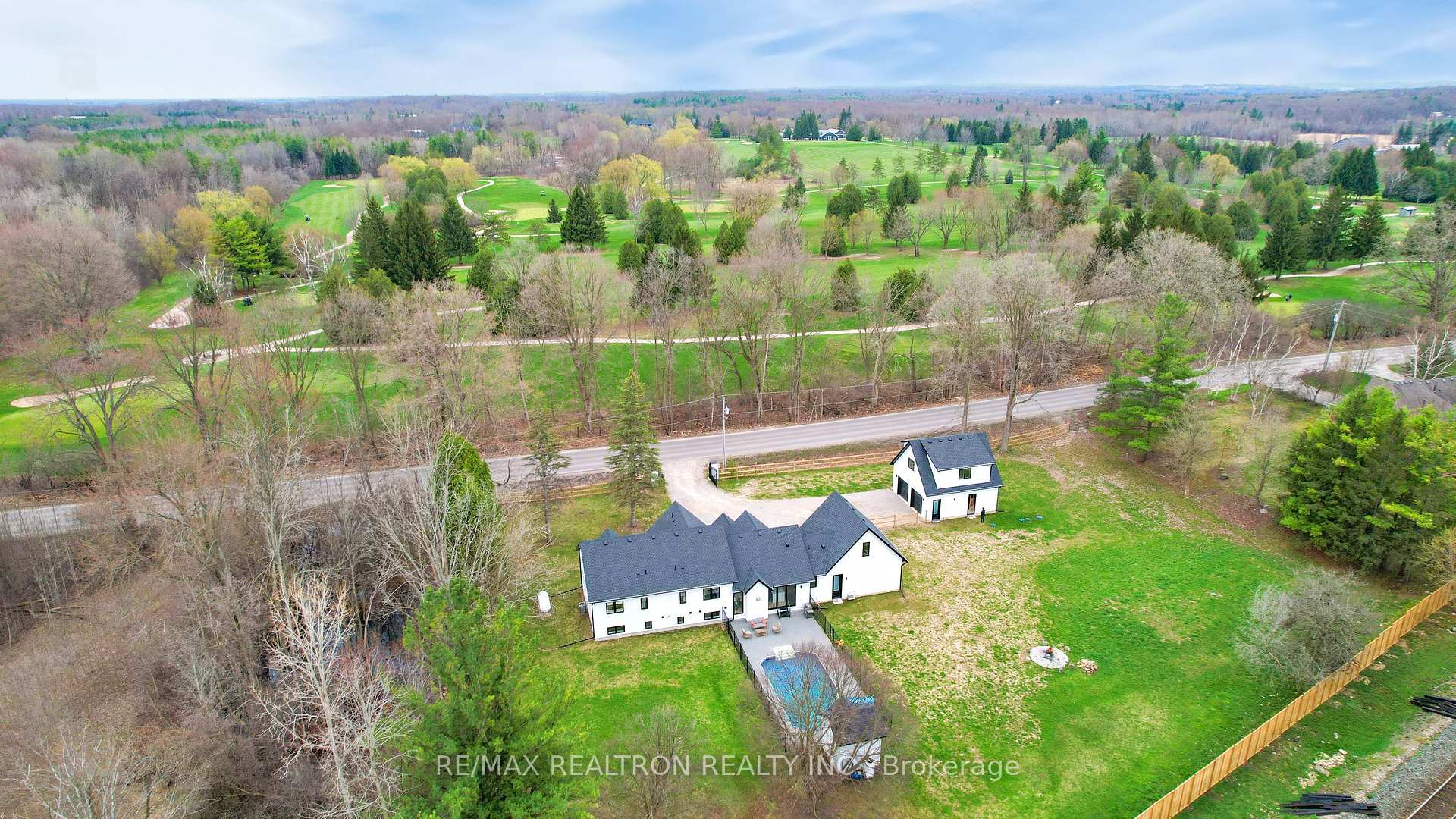 Photo 2 of 6614 Gore Road, North Dumfries, Crieff/Aikensville/Killean — HOMEH