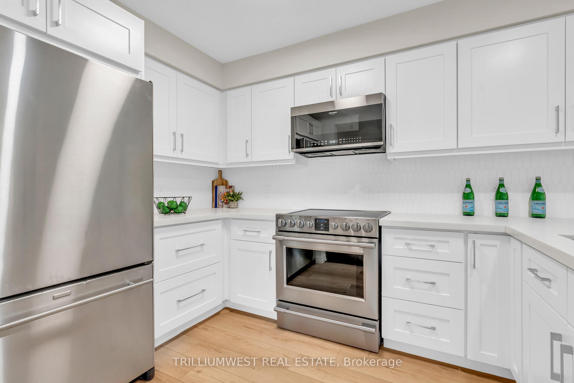 Photo 2 of Unit 35, 105 Pinnacle Drive, Kitchener — HOMEH