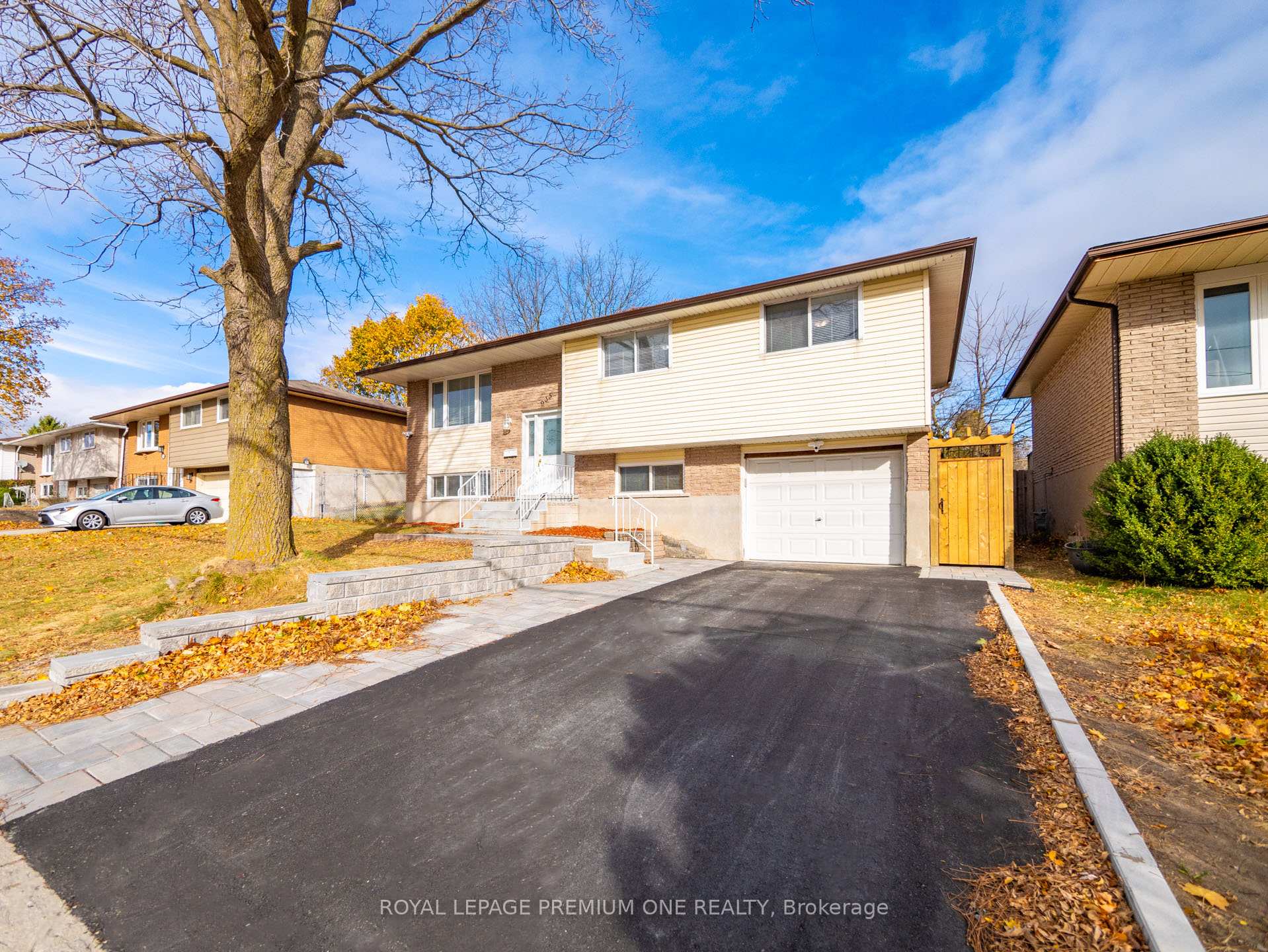 Photo 1 of Unit MAIN, 935 Strasburg Road, Kitchener — HOMEH