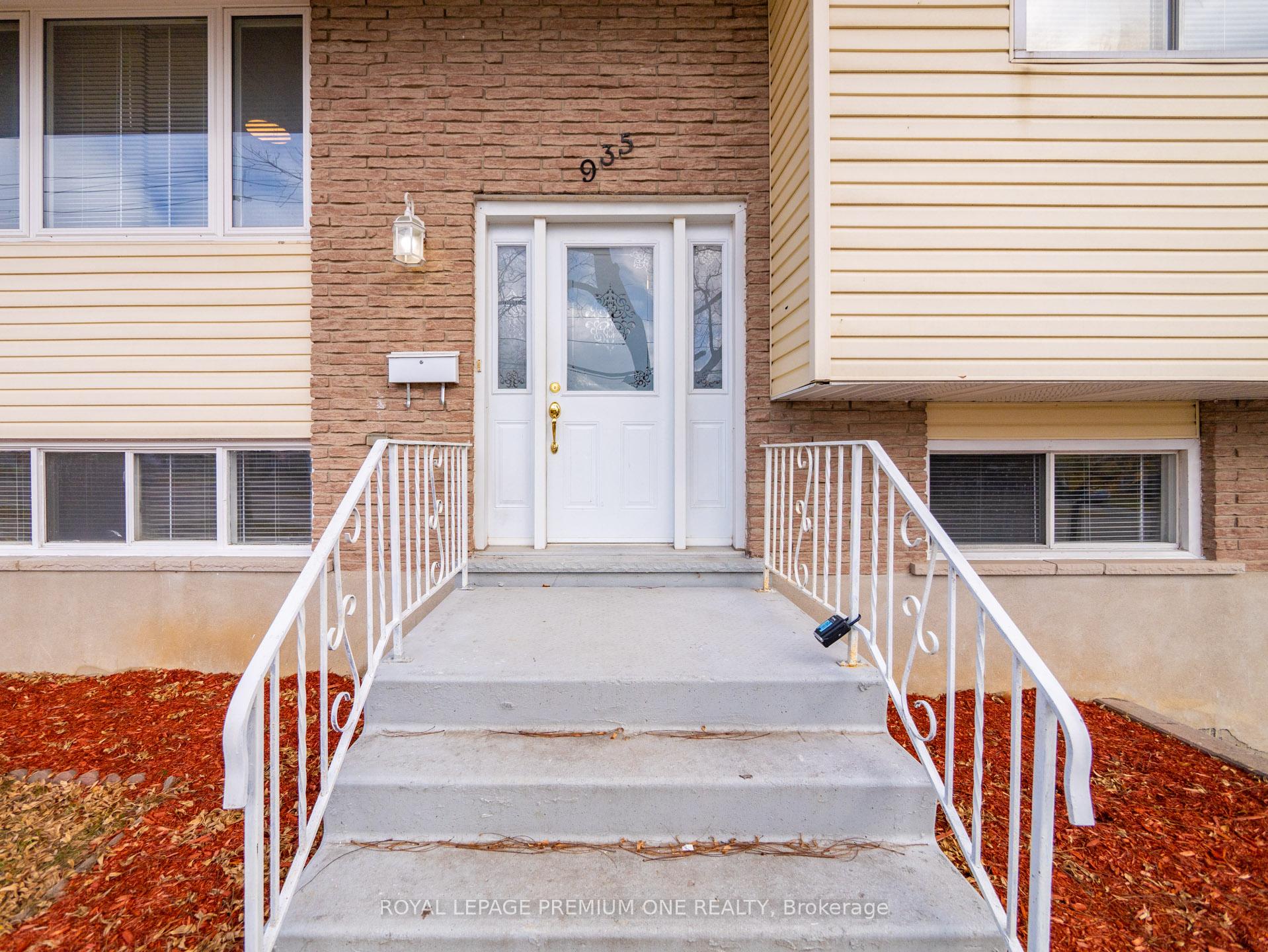 Photo 6 of Unit MAIN, 935 Strasburg Road, Kitchener — HOMEH