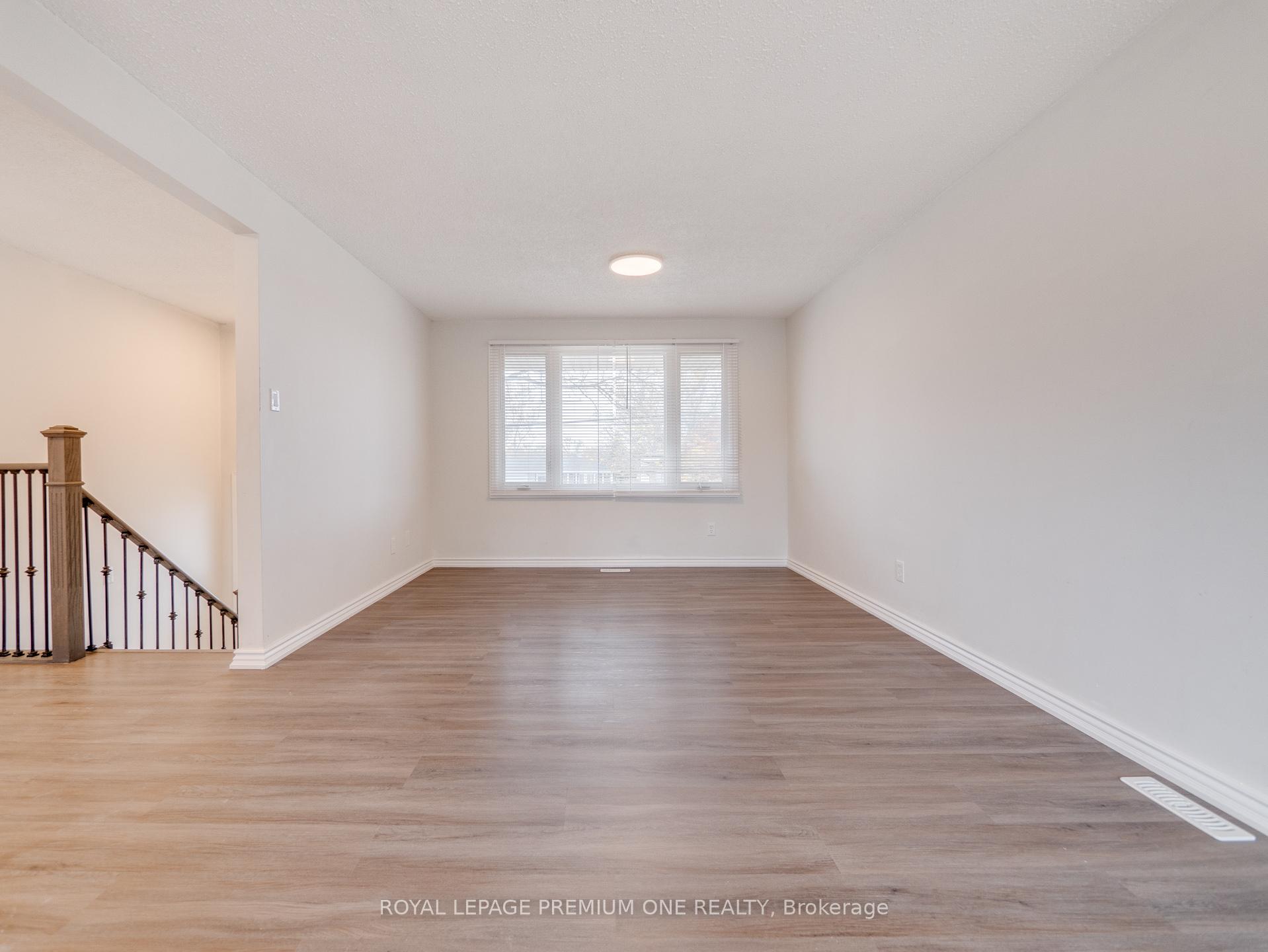 Photo 7 of Unit MAIN, 935 Strasburg Road, Kitchener — HOMEH