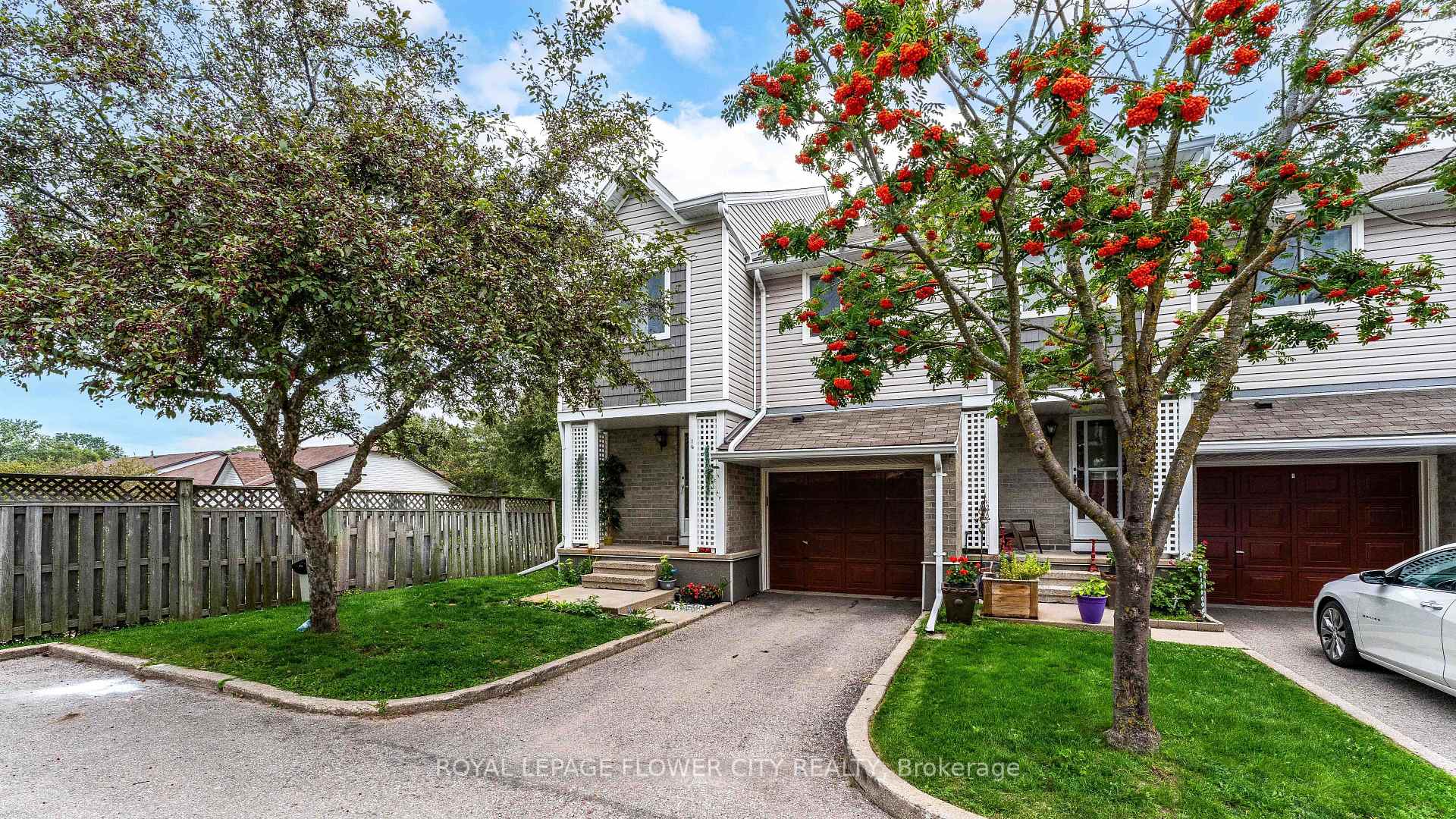 Photo 1 of Unit 16, 365 Pioneer Drive, Kitchener — HOMEH