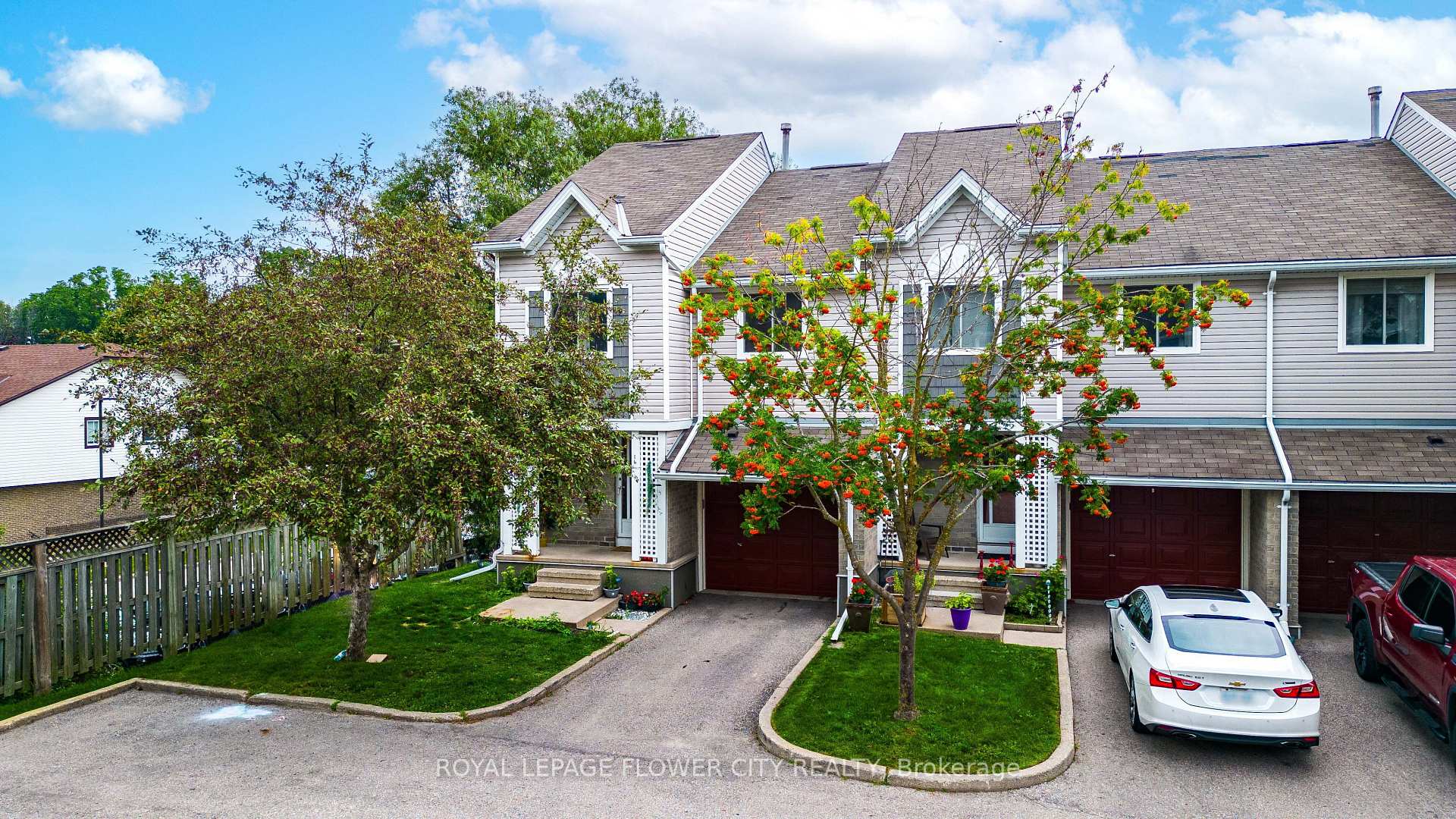 Photo 17 of Unit 16, 365 Pioneer Drive, Kitchener — HOMEH